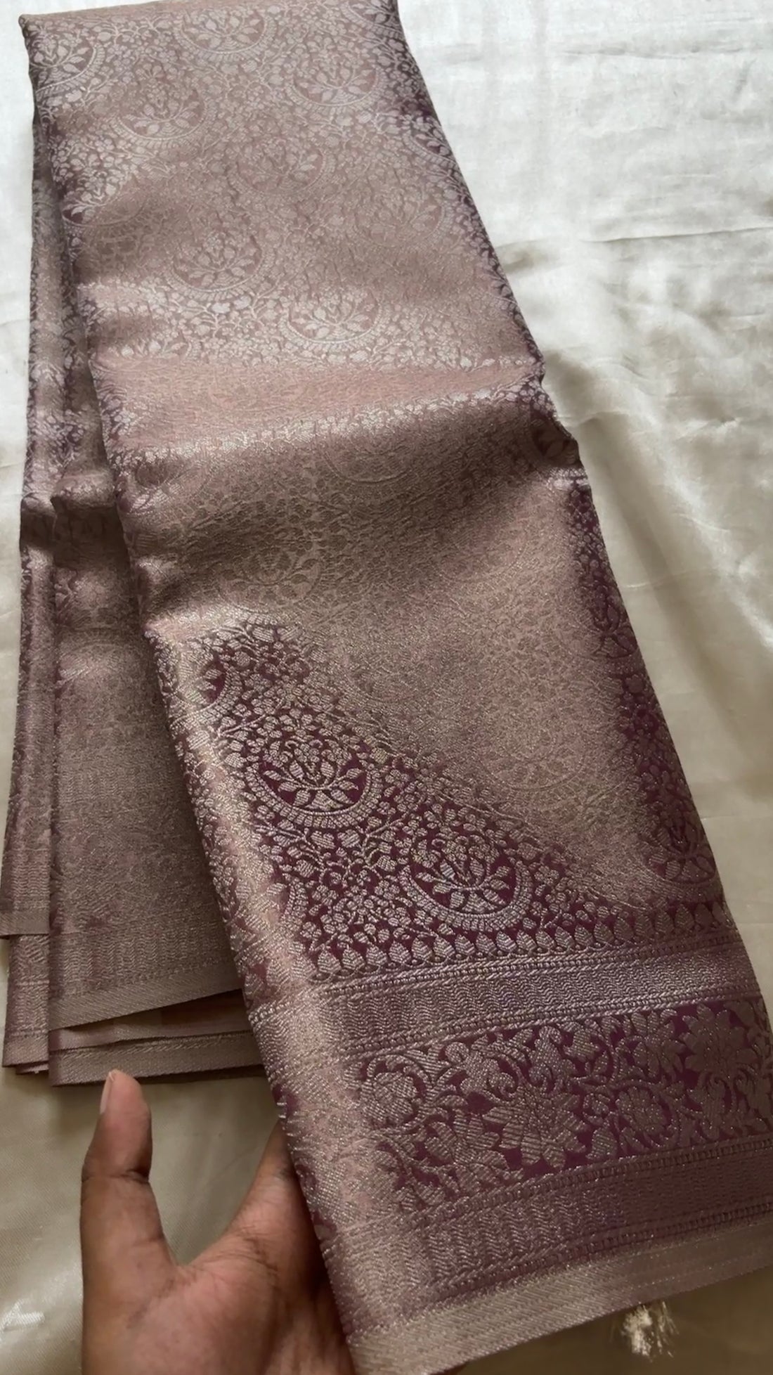 Tissue brocade silk kr146