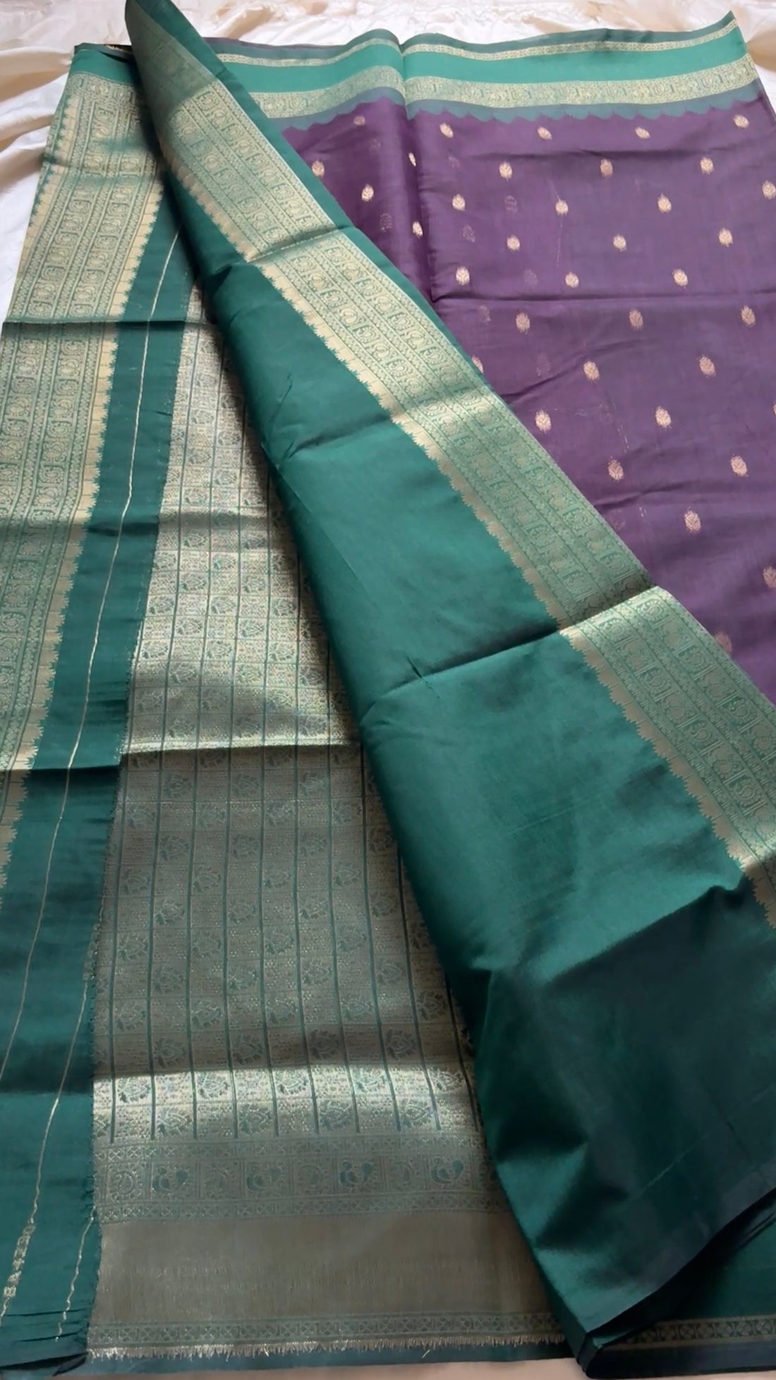 Silk cotton with Kanchi border kr19