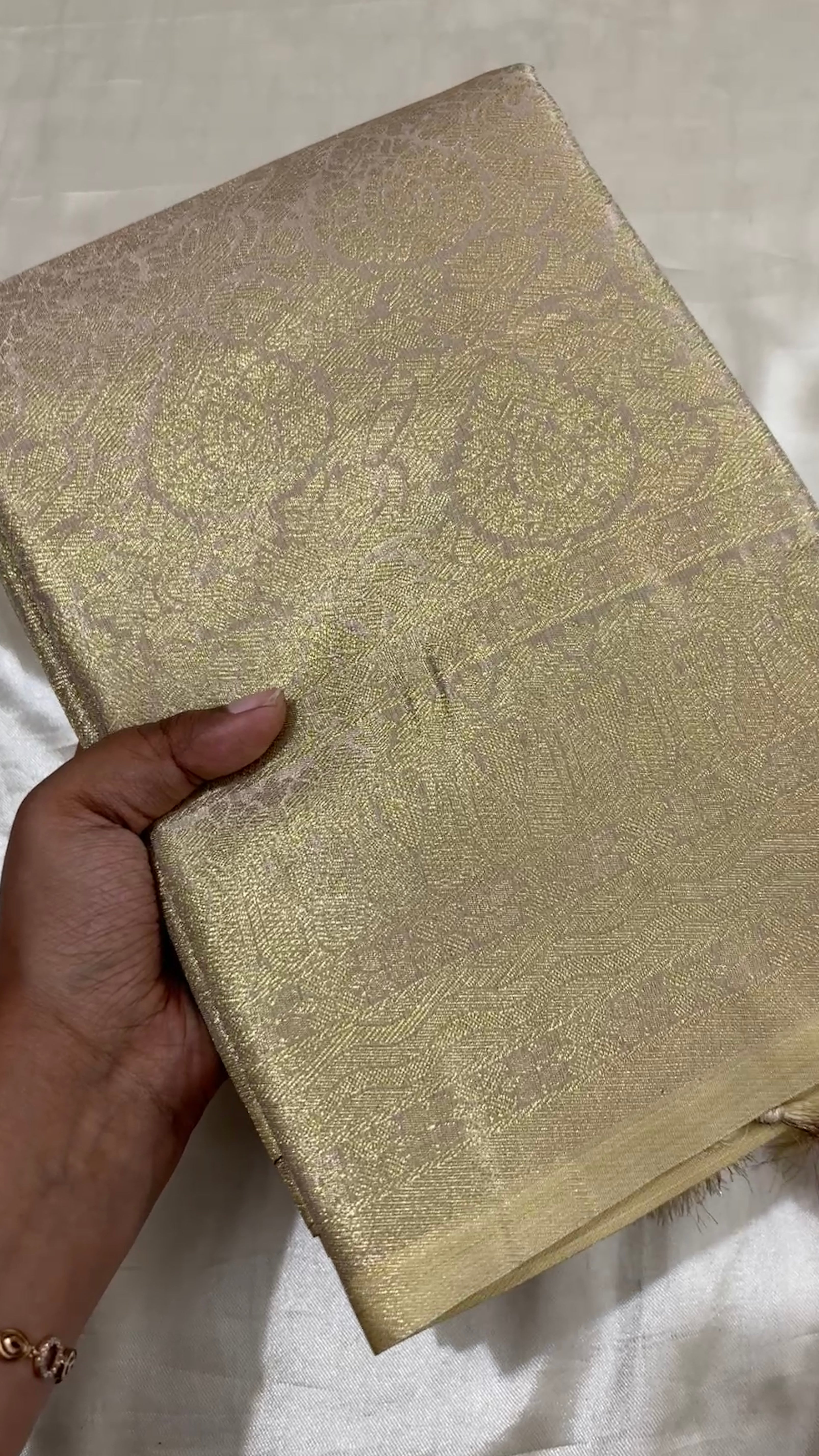 Tissue Brocade soft silk kr68