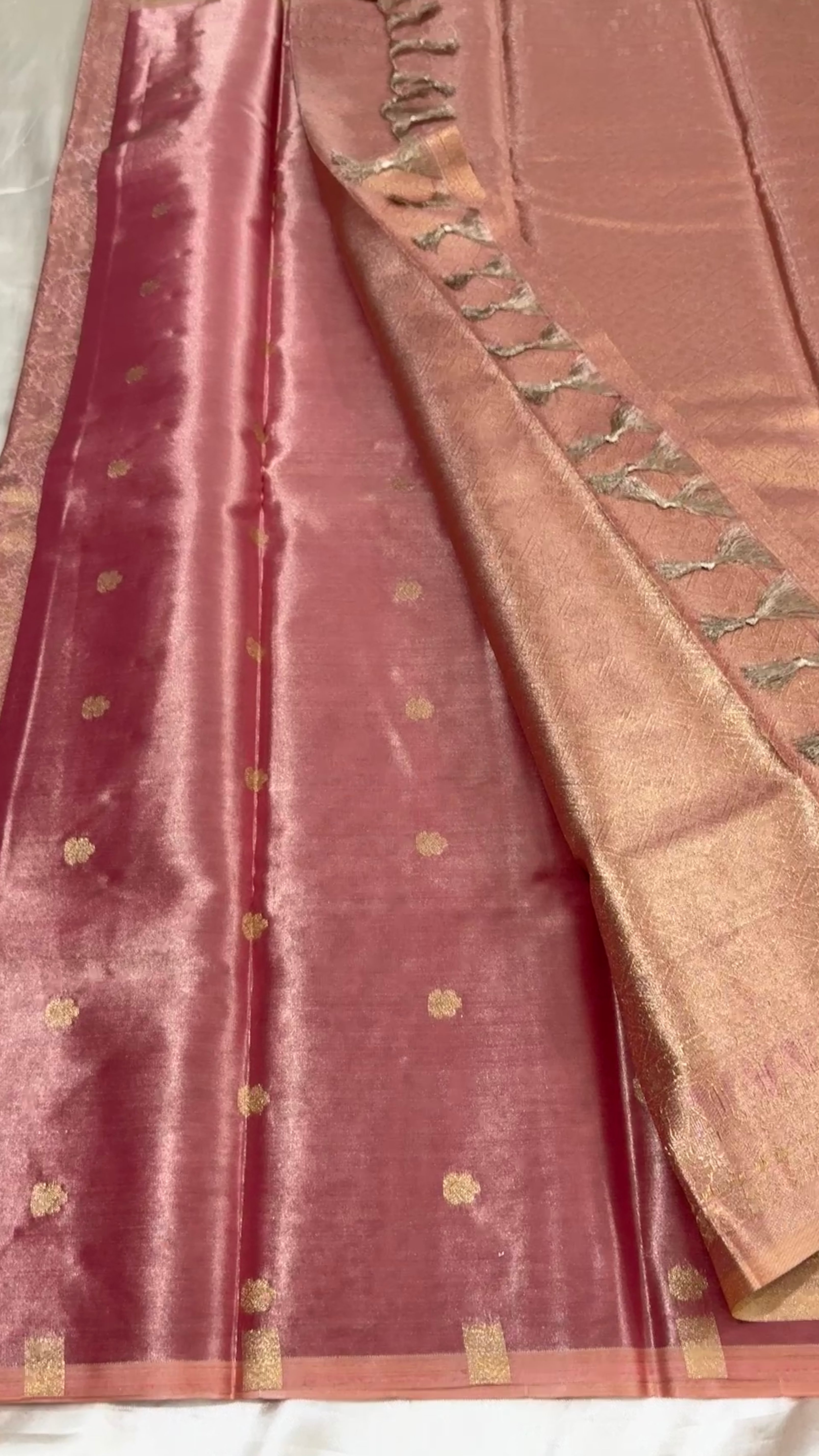 Tissue Brocade soft silk kr65