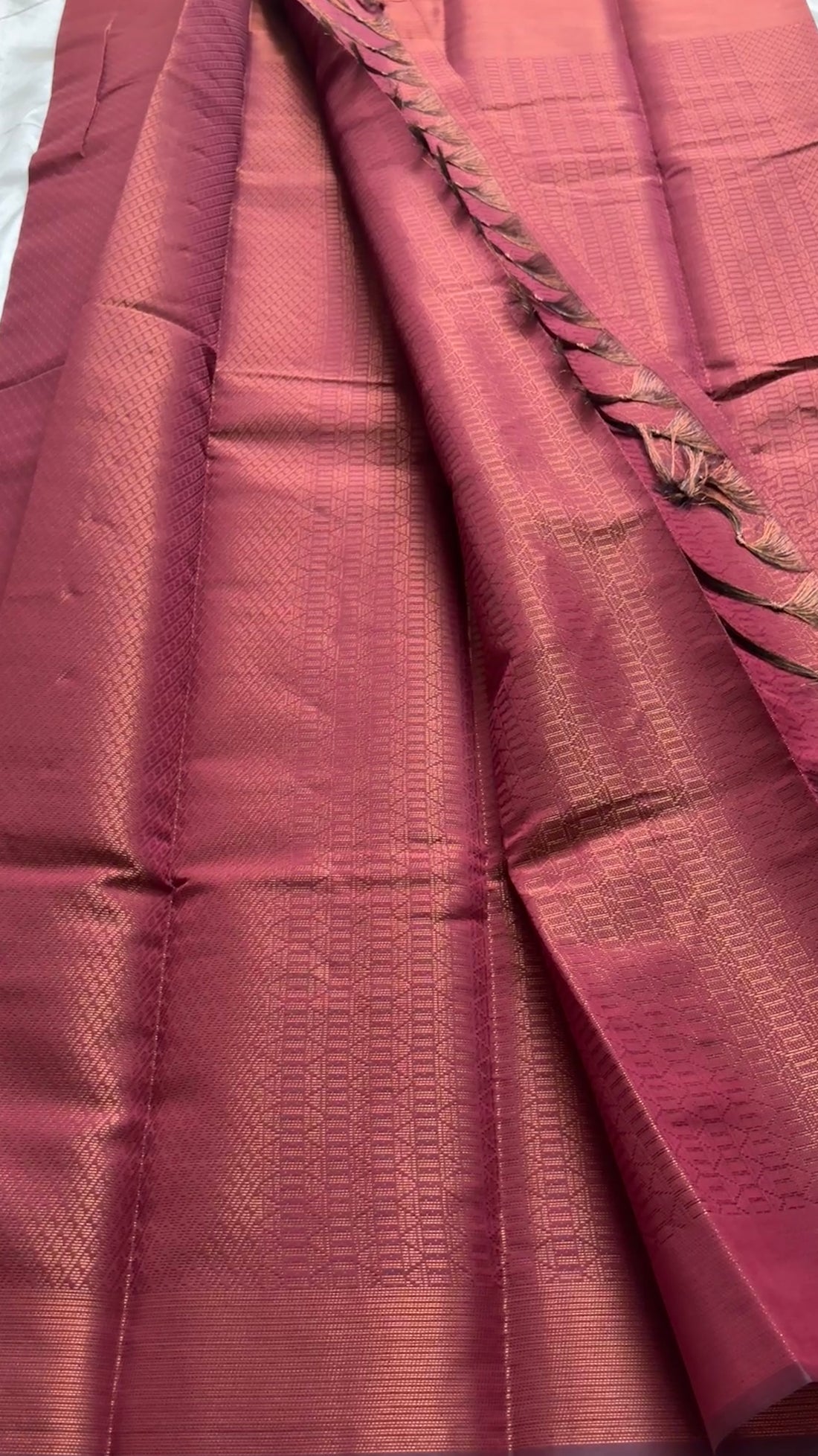 Brocade soft silk kr 108