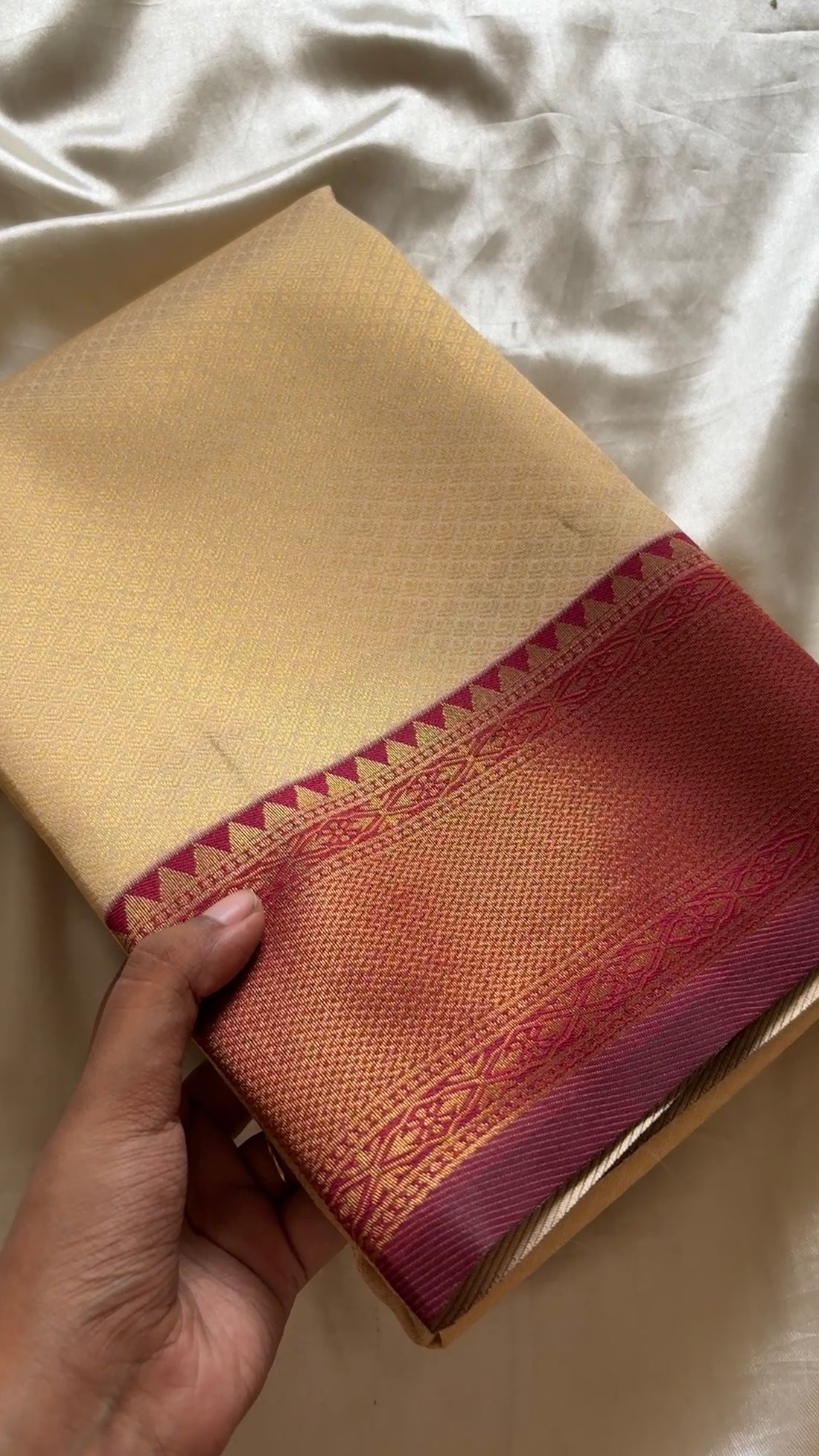 Kanchi semi soft silk