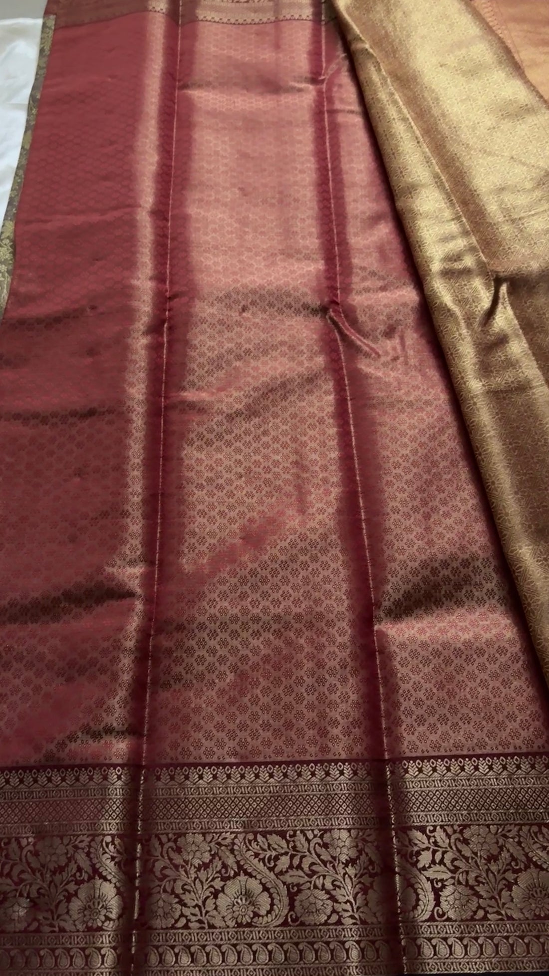 Premium  Tissue brocade silk kr96