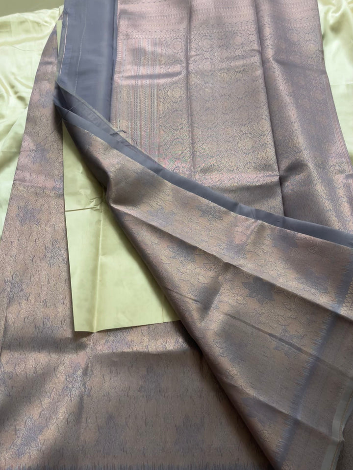 Semi brocade soft Silk