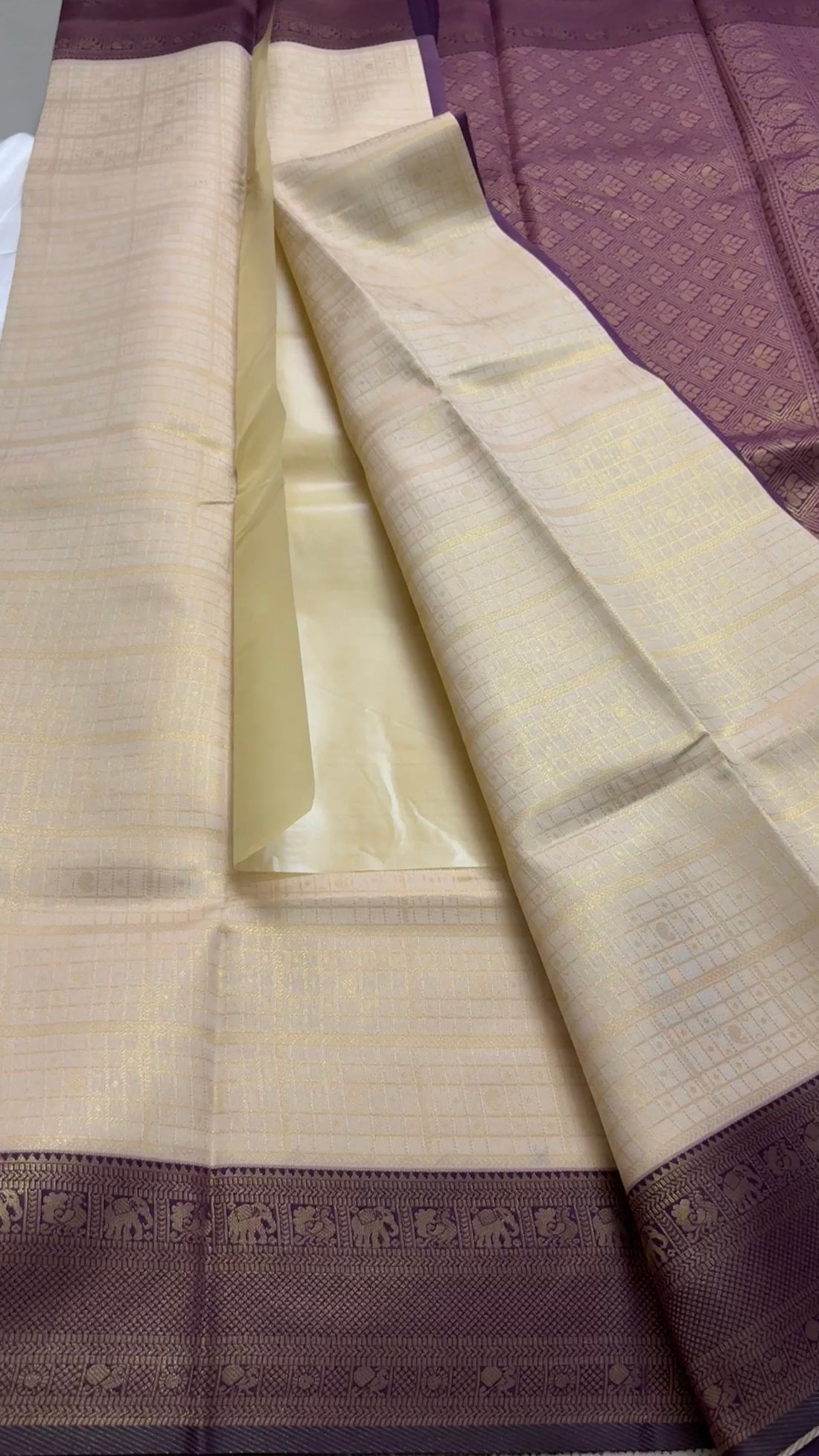 Kanchi semi soft silk kr22