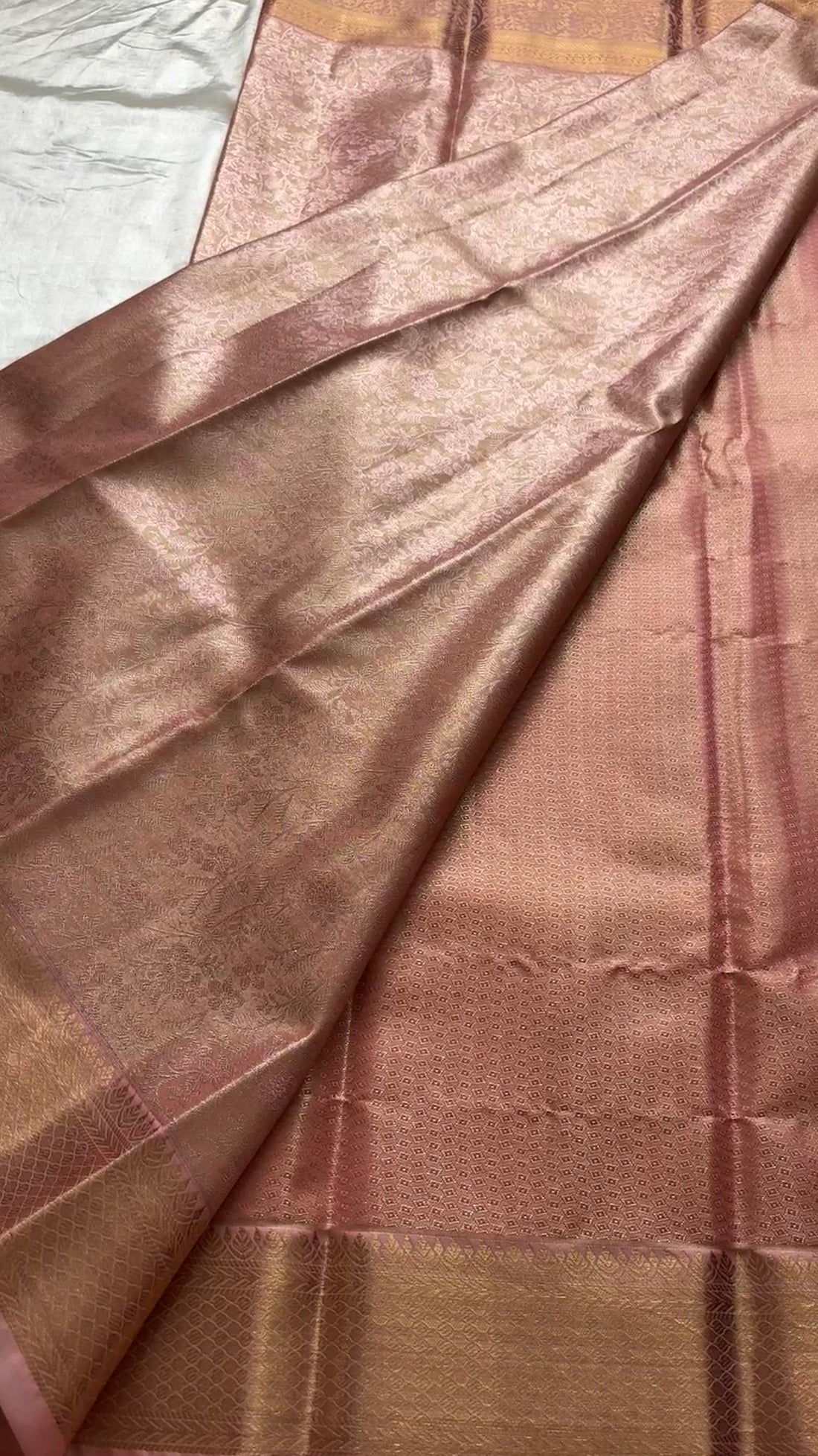 Semi Tissue Kanchipuram saree