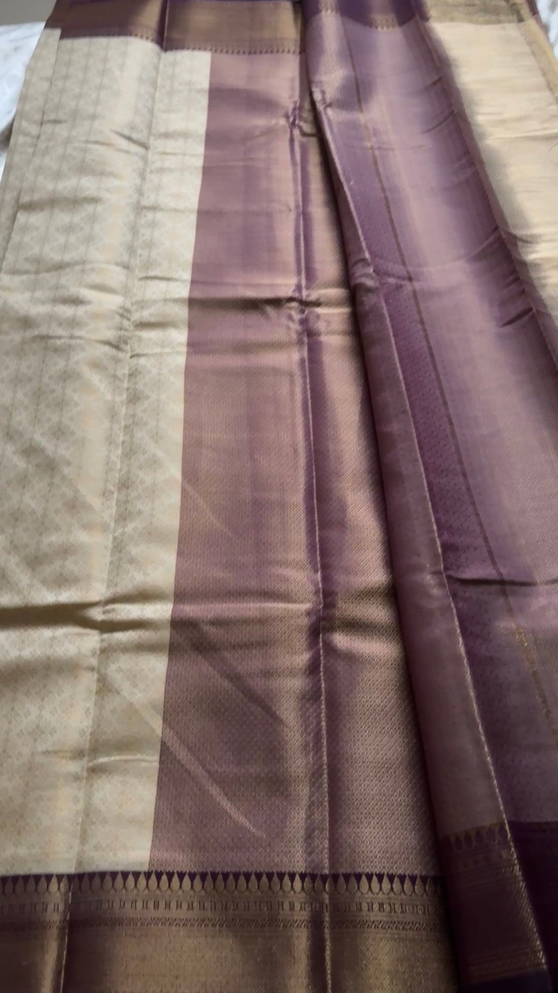 Semi Soft silk Kr 142