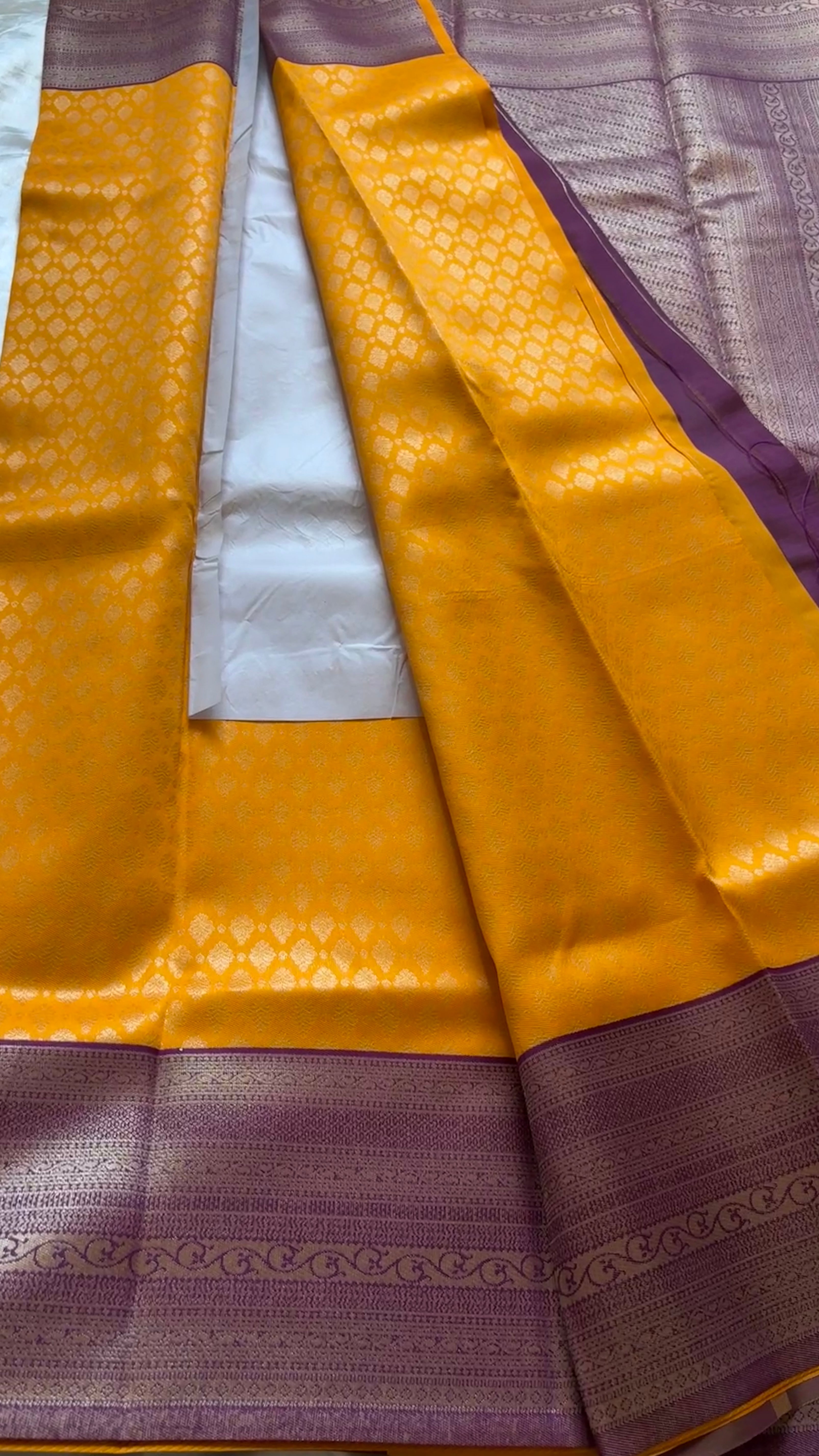 Kanchi semi soft silk kr22