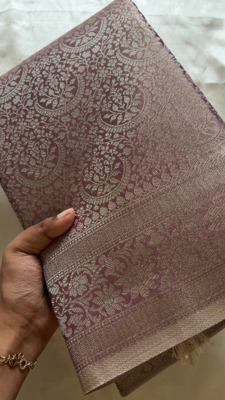 Tissue brocade silk kr146