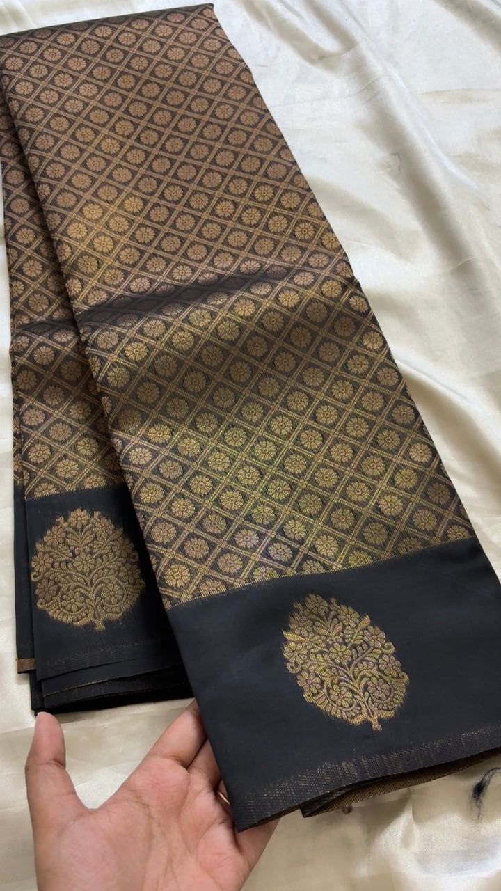 Semi brocade soft Silk kr52