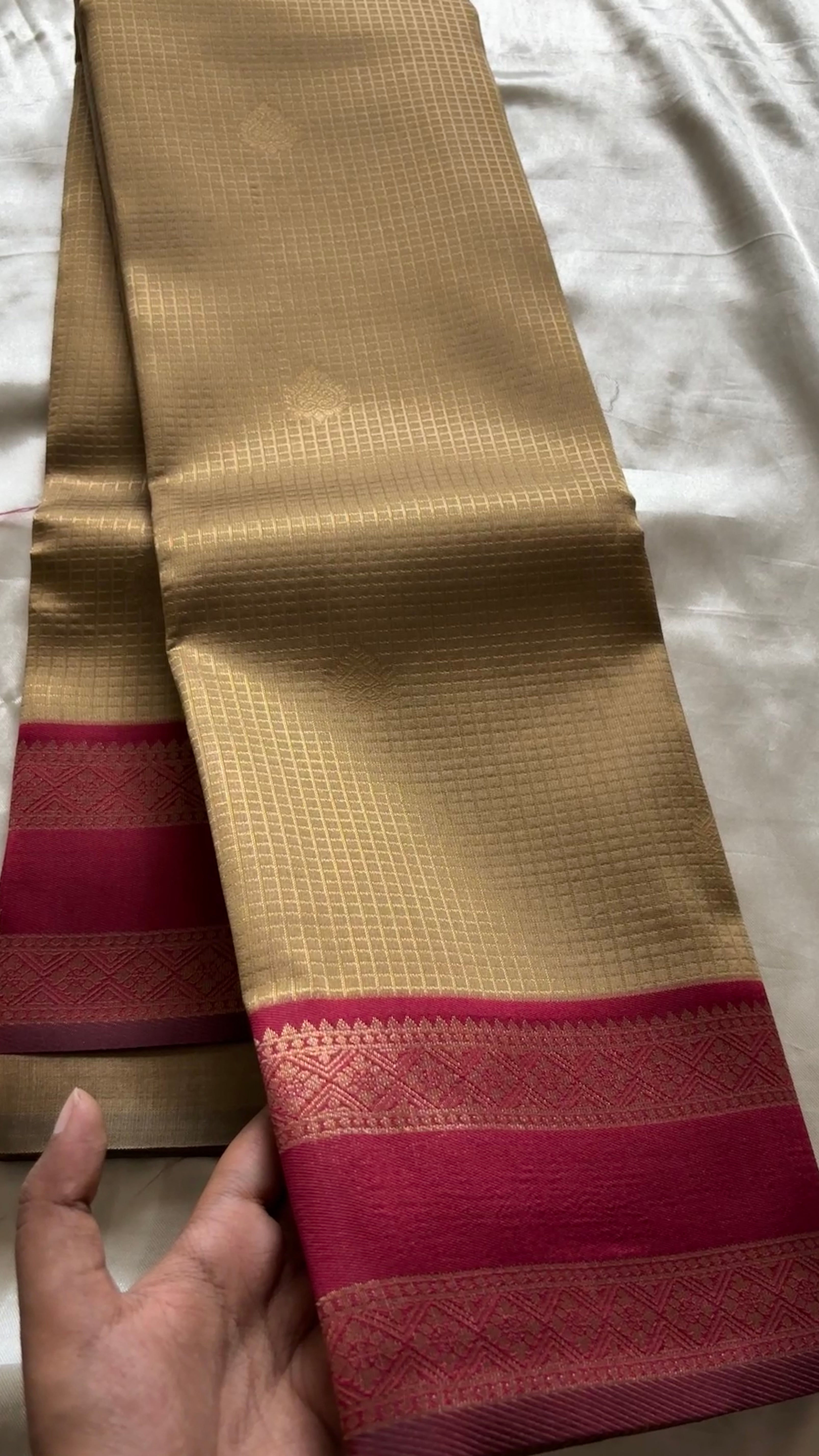 Kanchi semi soft silk kr122