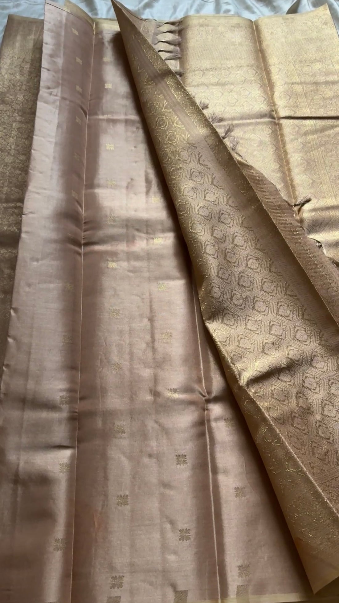 Premium  Tissue brocade