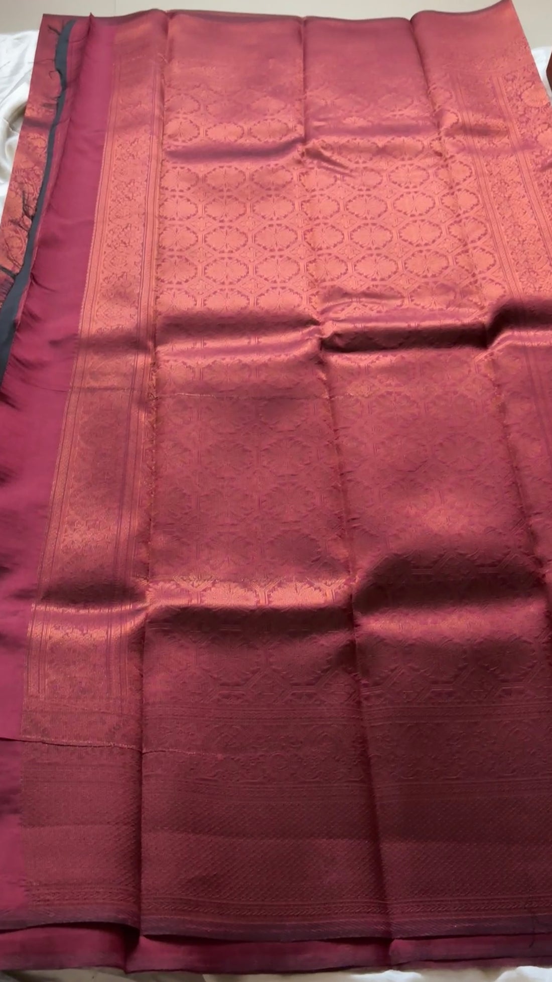 Semi brocade kr12