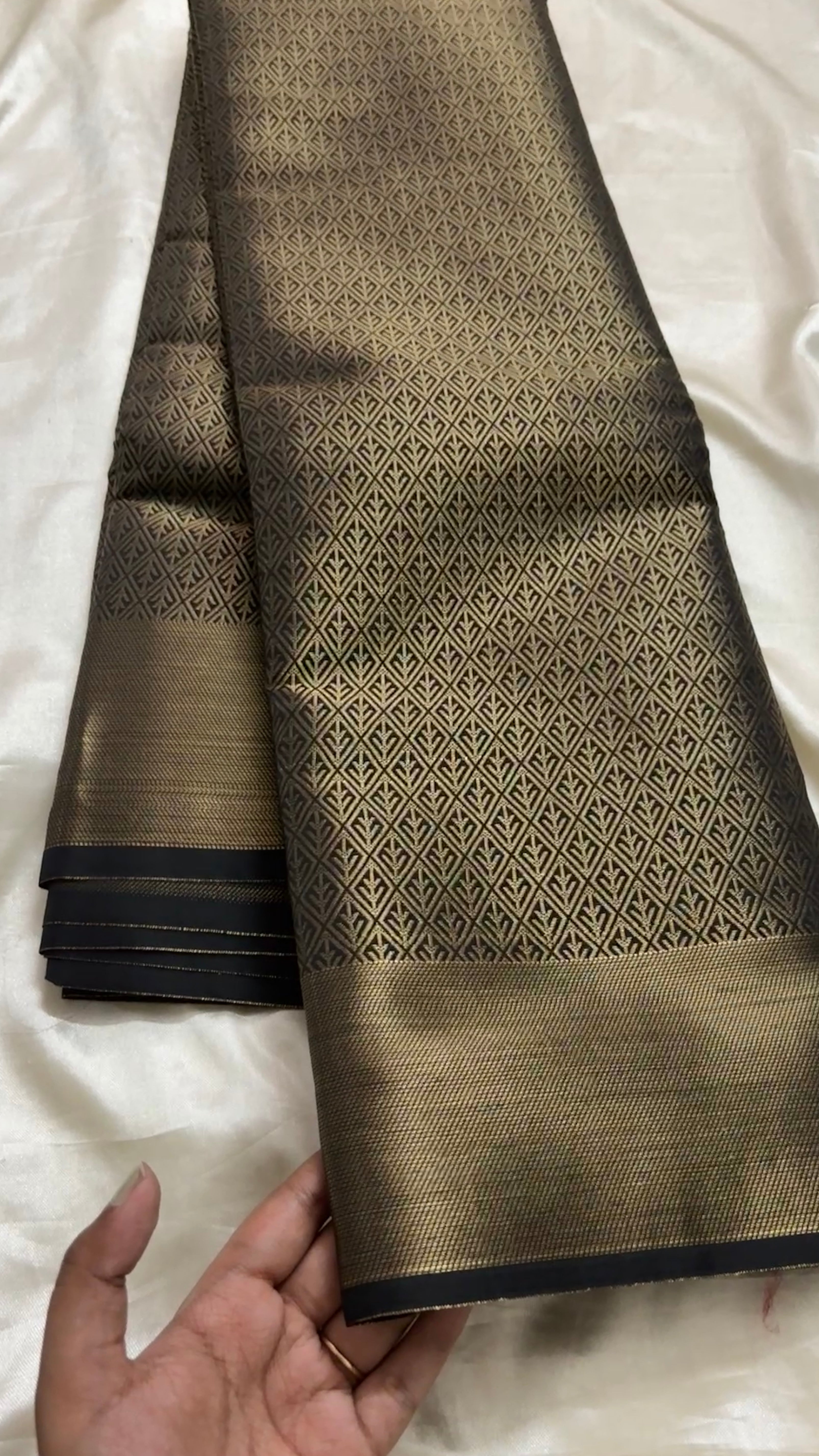 Premium Brocade soft silk kr52