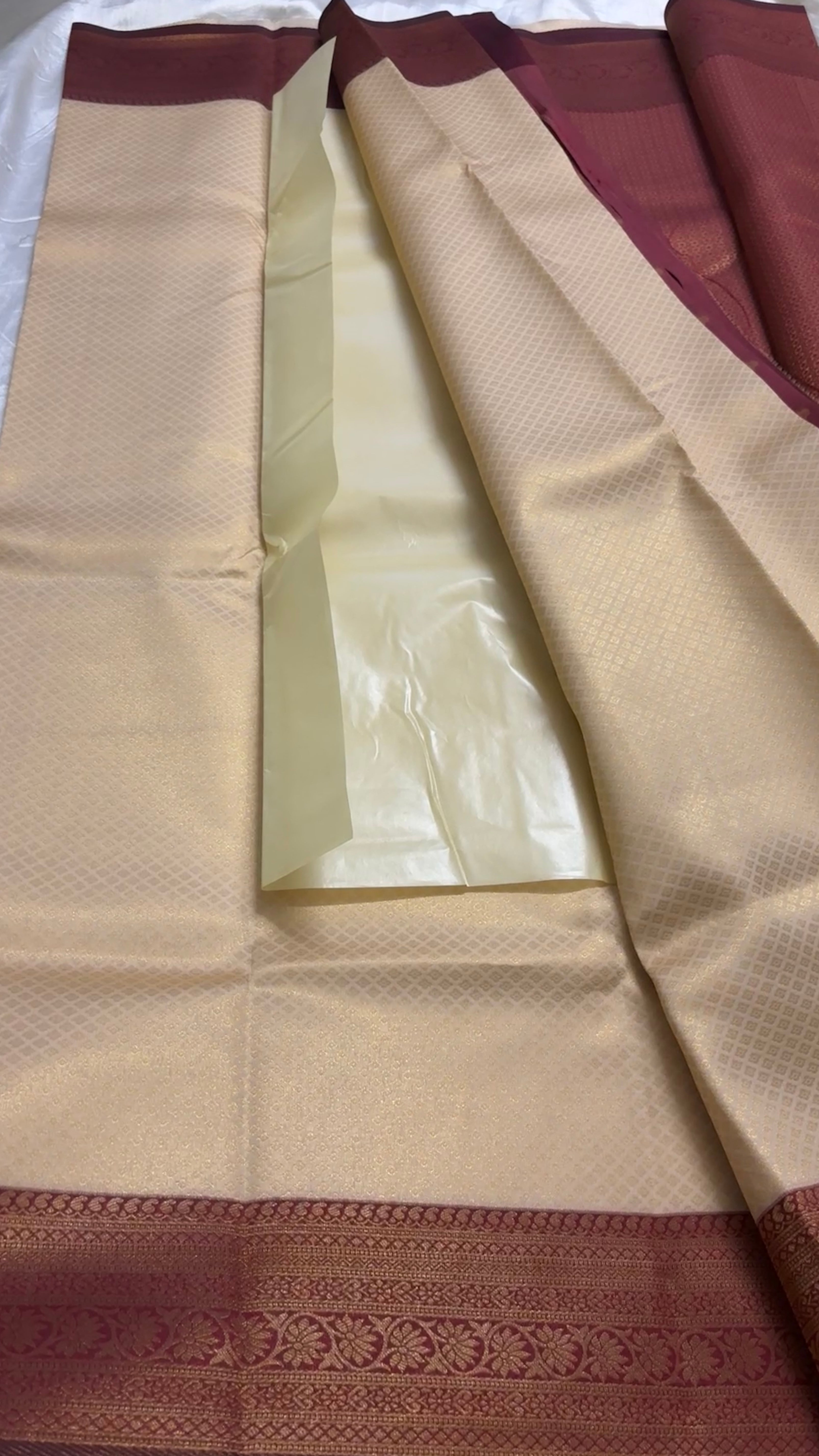 Kanchi semi soft silk kr 133