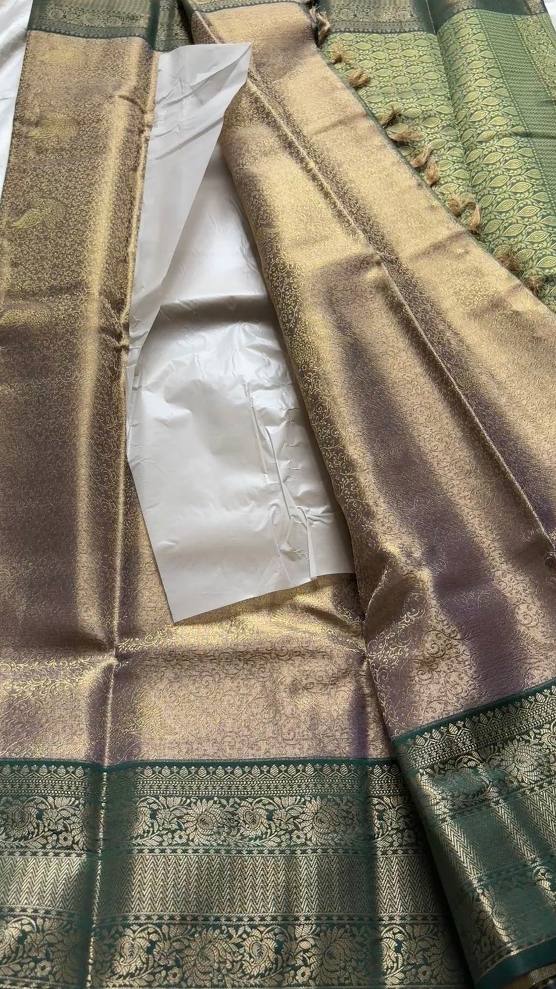 Premium  Tissue brocade kr25