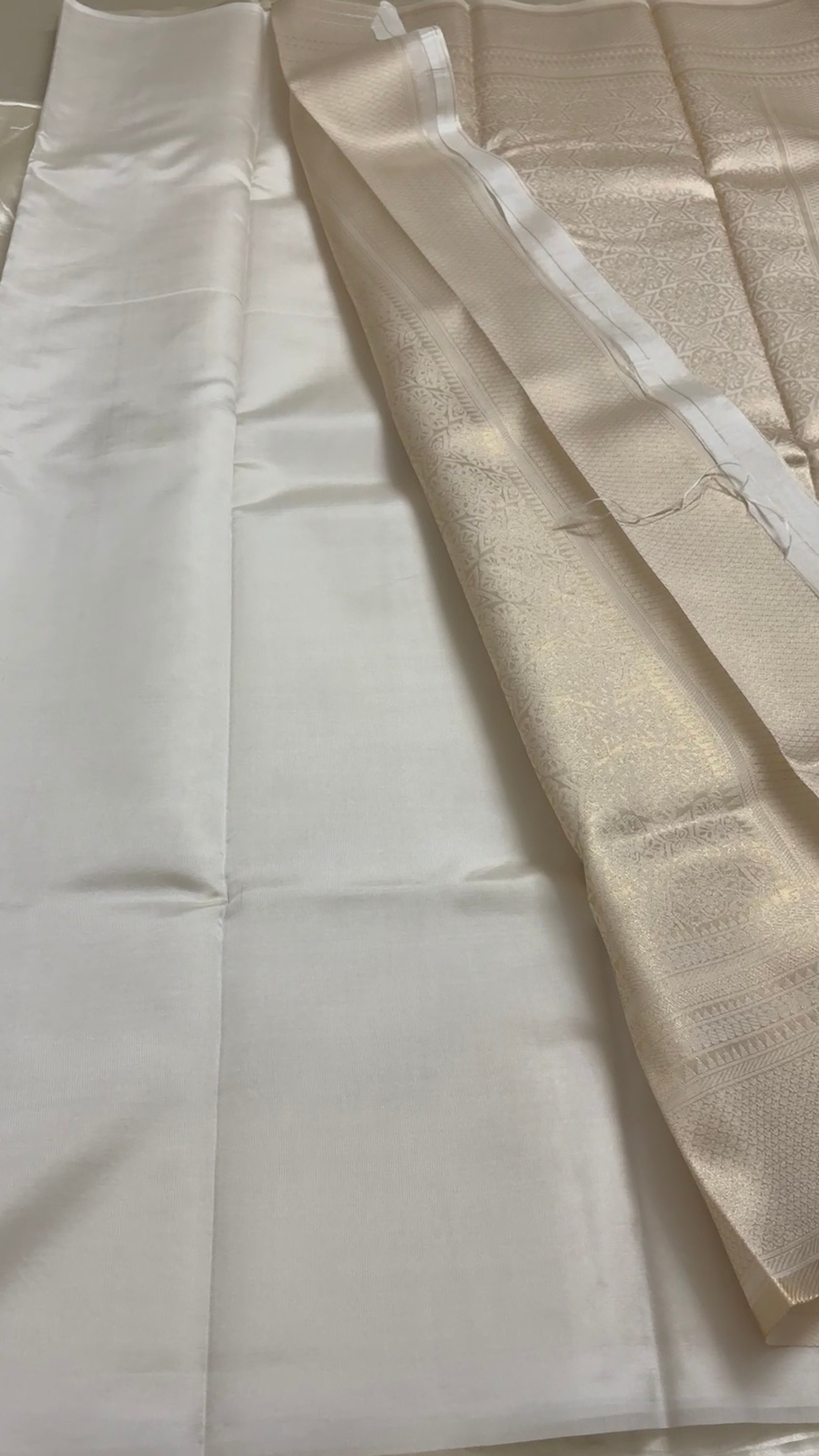 Semi brocade soft Silk kr28
