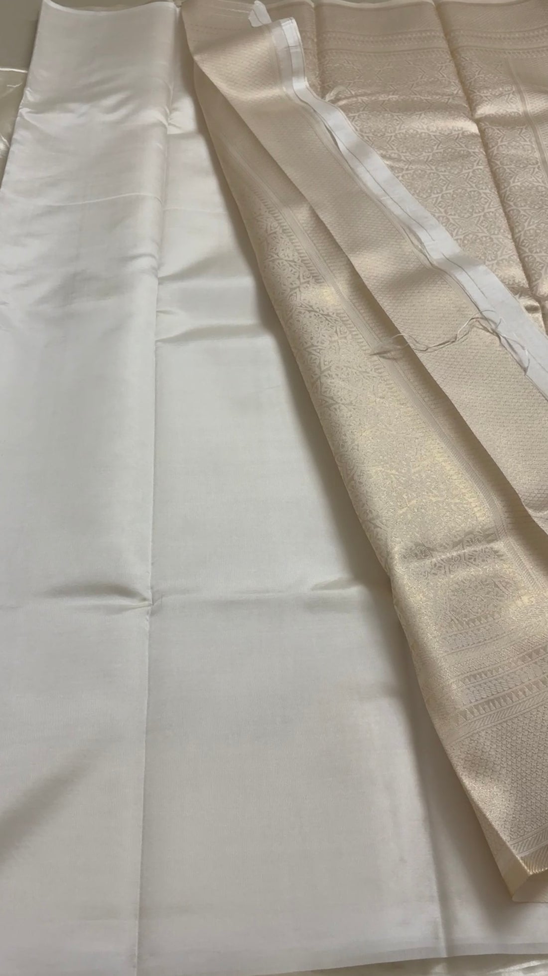 Semi brocade soft Silk kr28