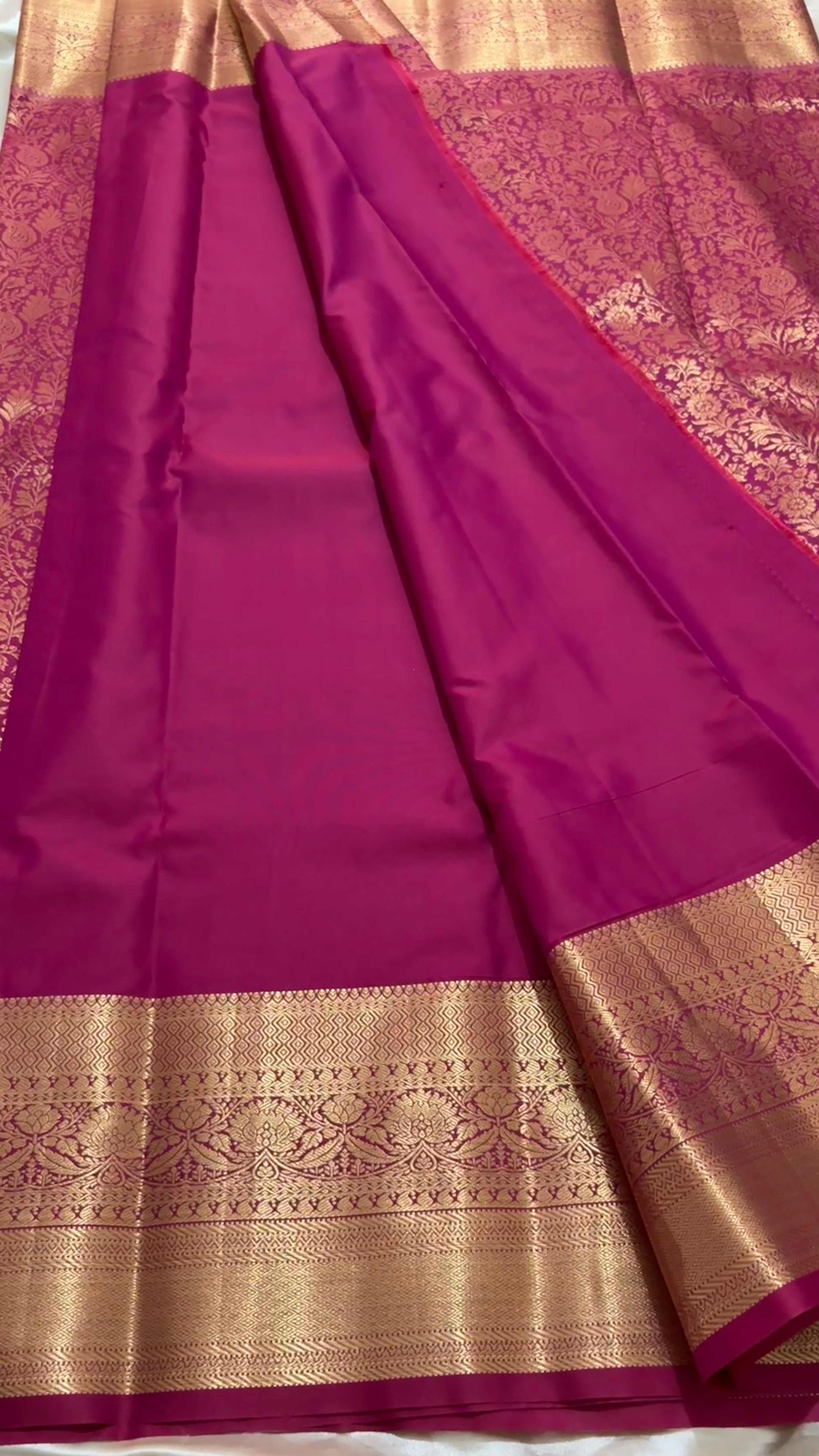 Semi tissue Kanchipuram saree