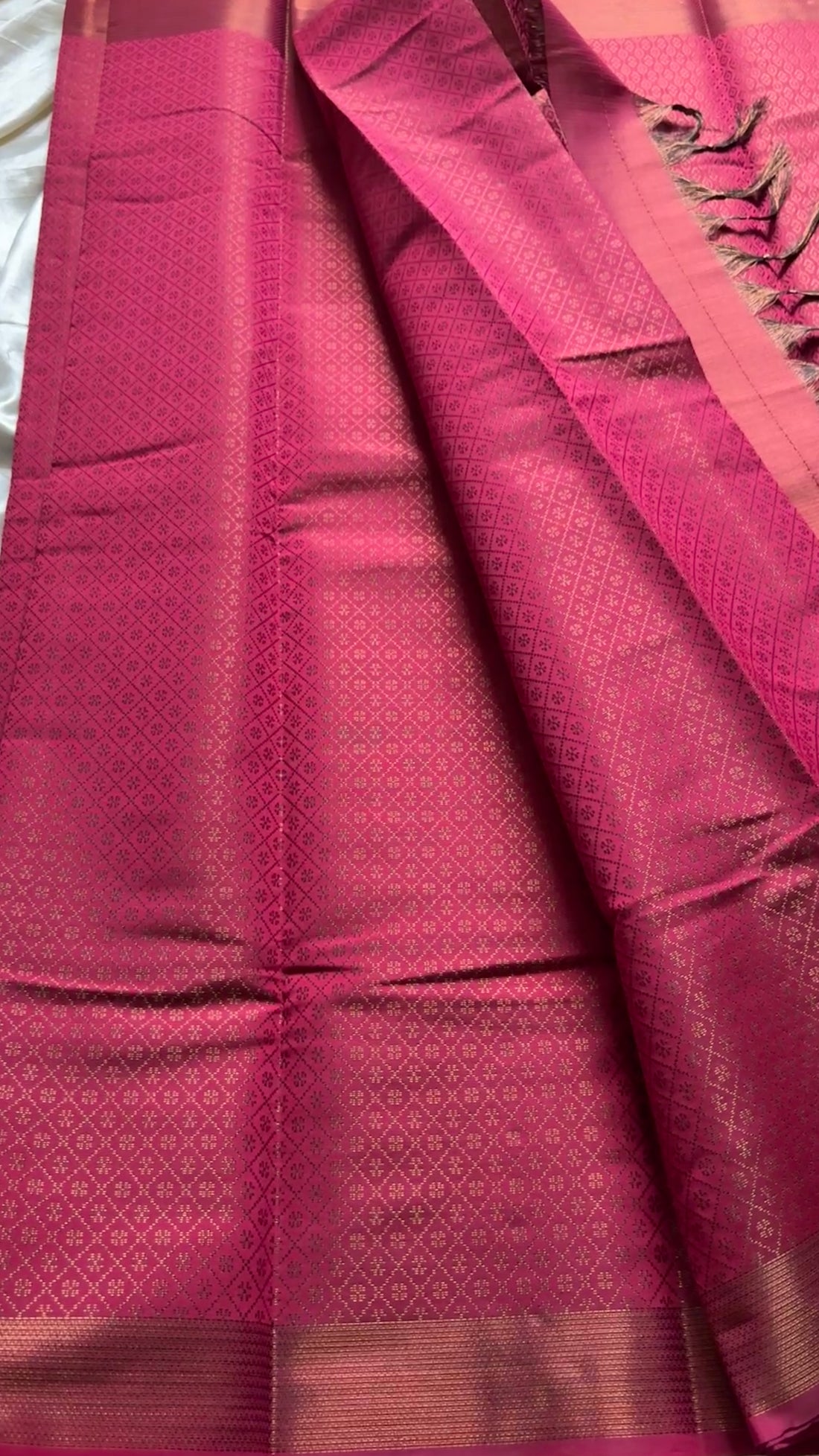 Brocade soft silk kr 103
