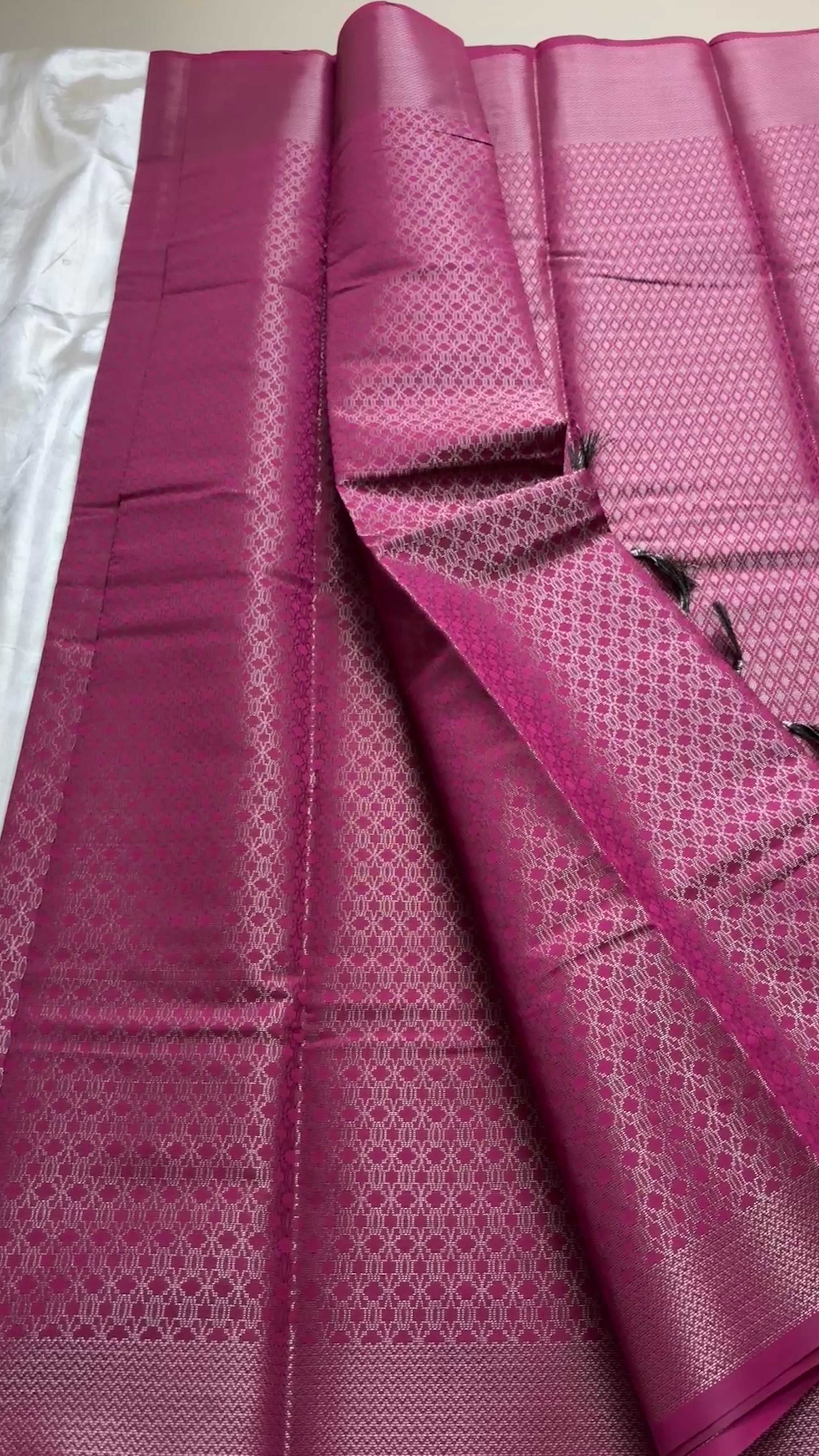 Brocade soft silk kr69 – kriyaboutique