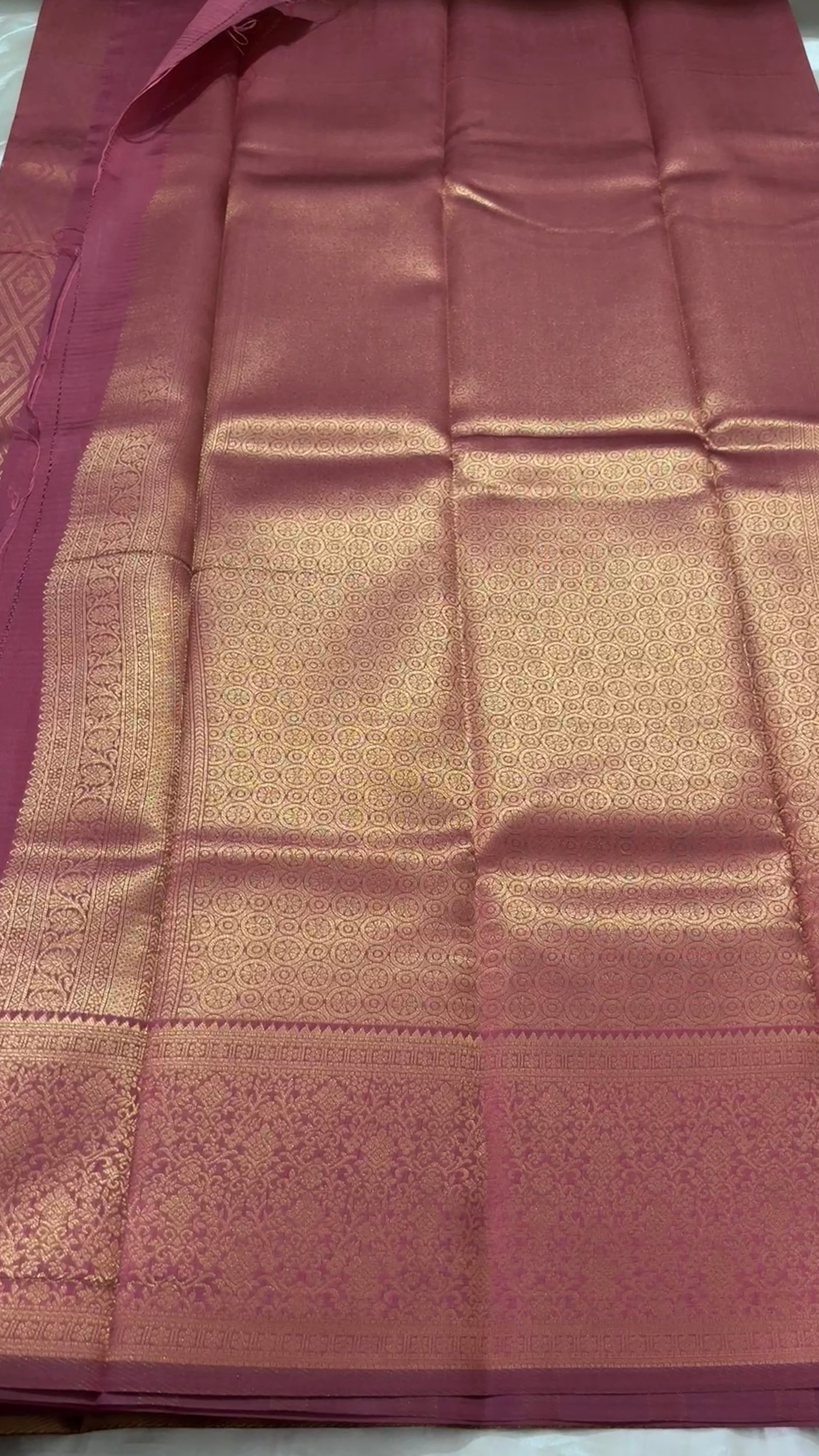 Semi brocade soft Silk kr97