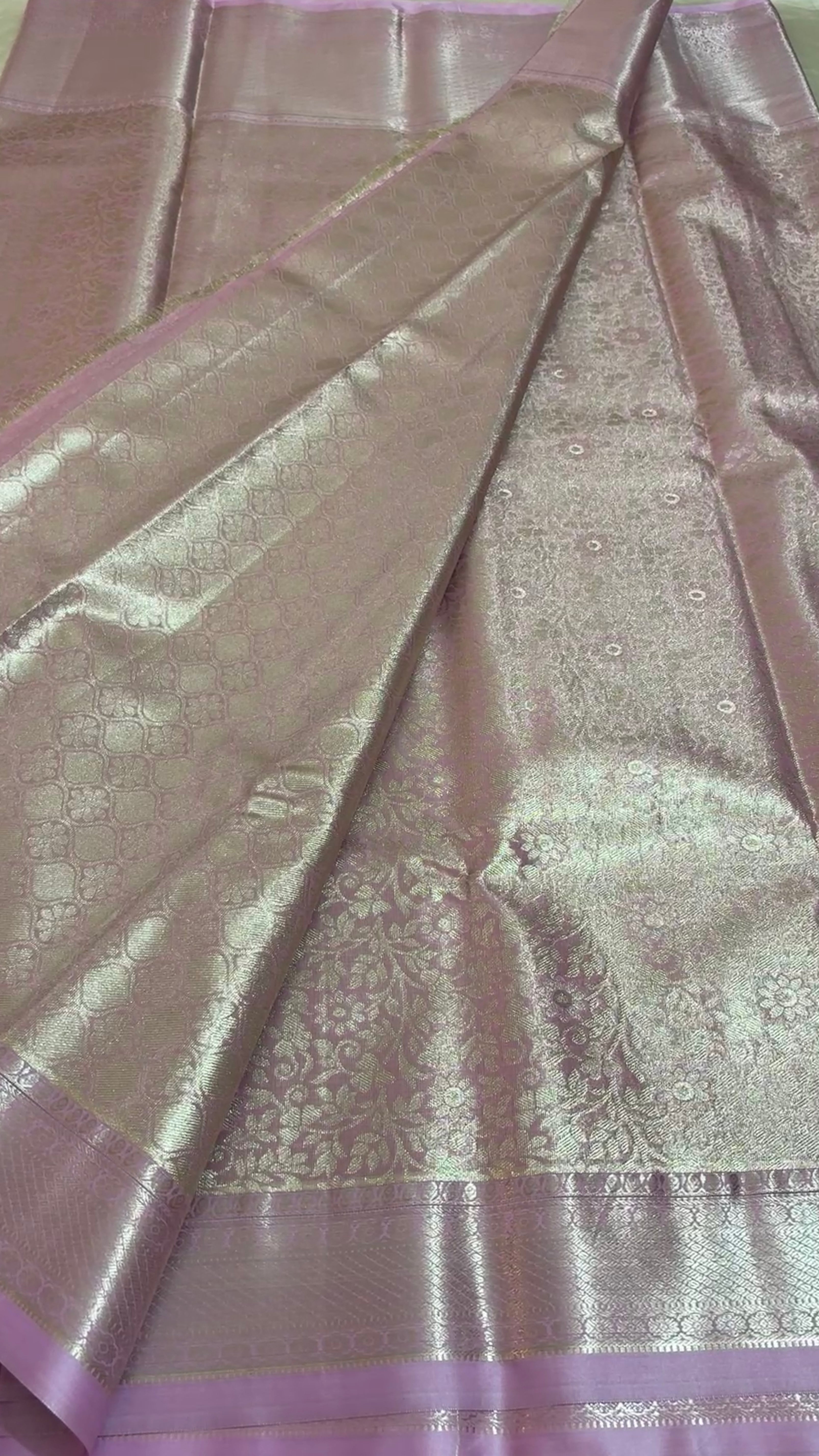 Semi tissue Kanchipuram saree