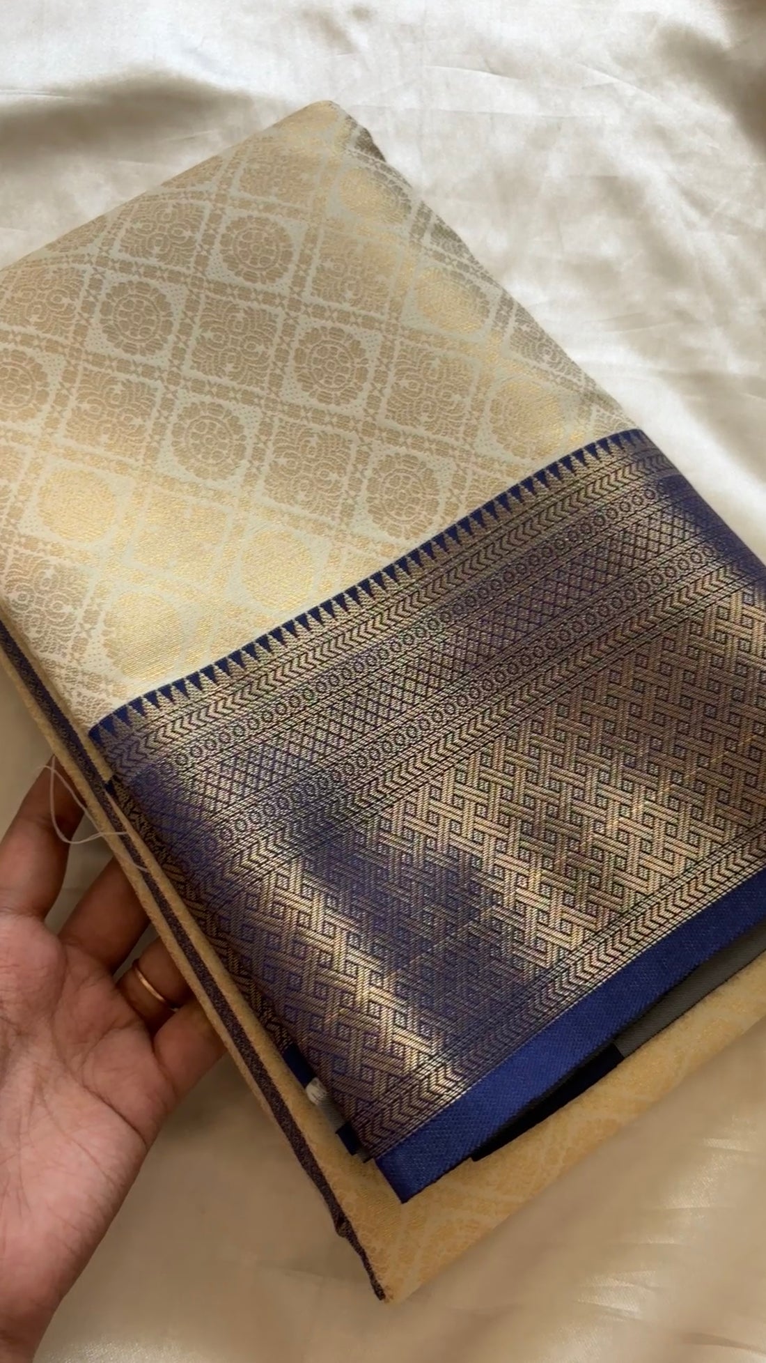 Semi Soft silk