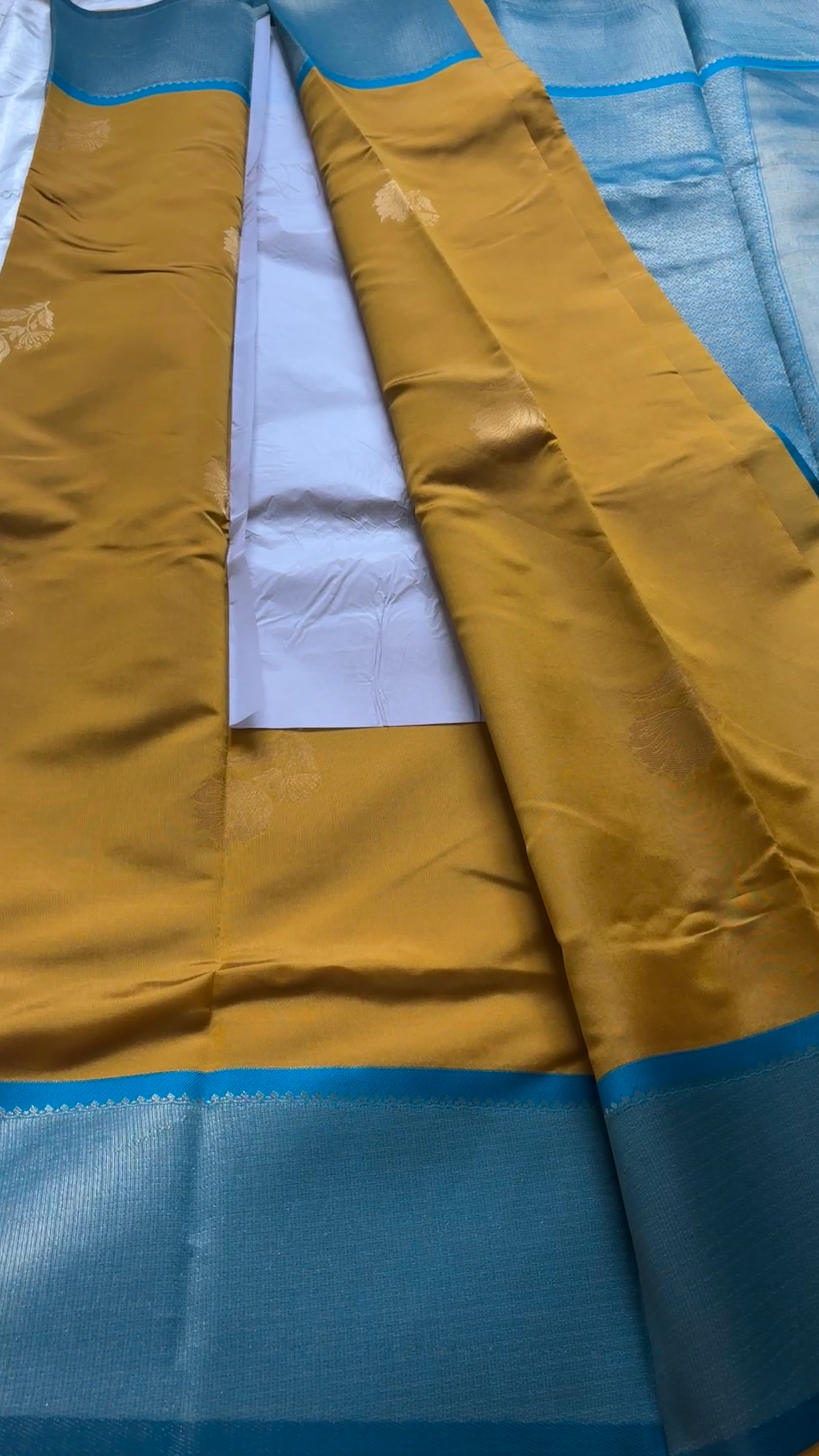 semi soft silk KR 118