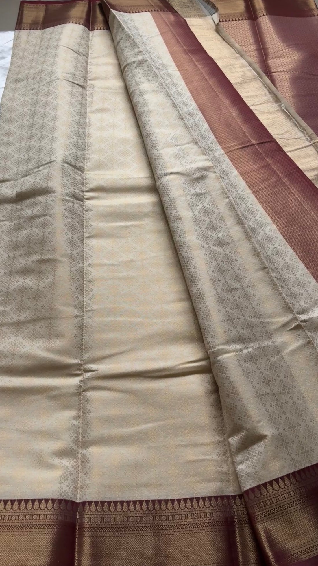 Semi Soft silk KR 114