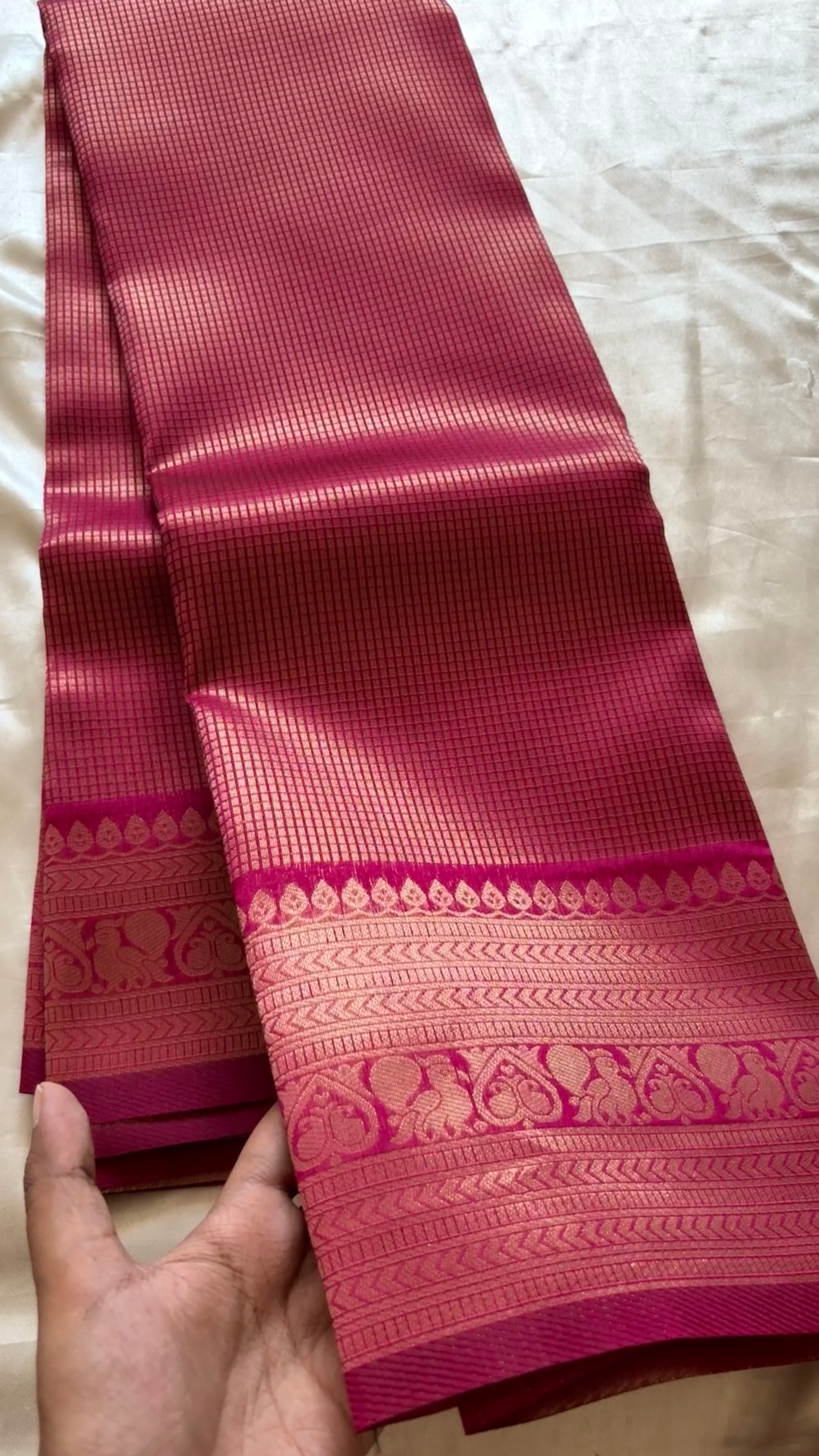 Semi brocade Kr16