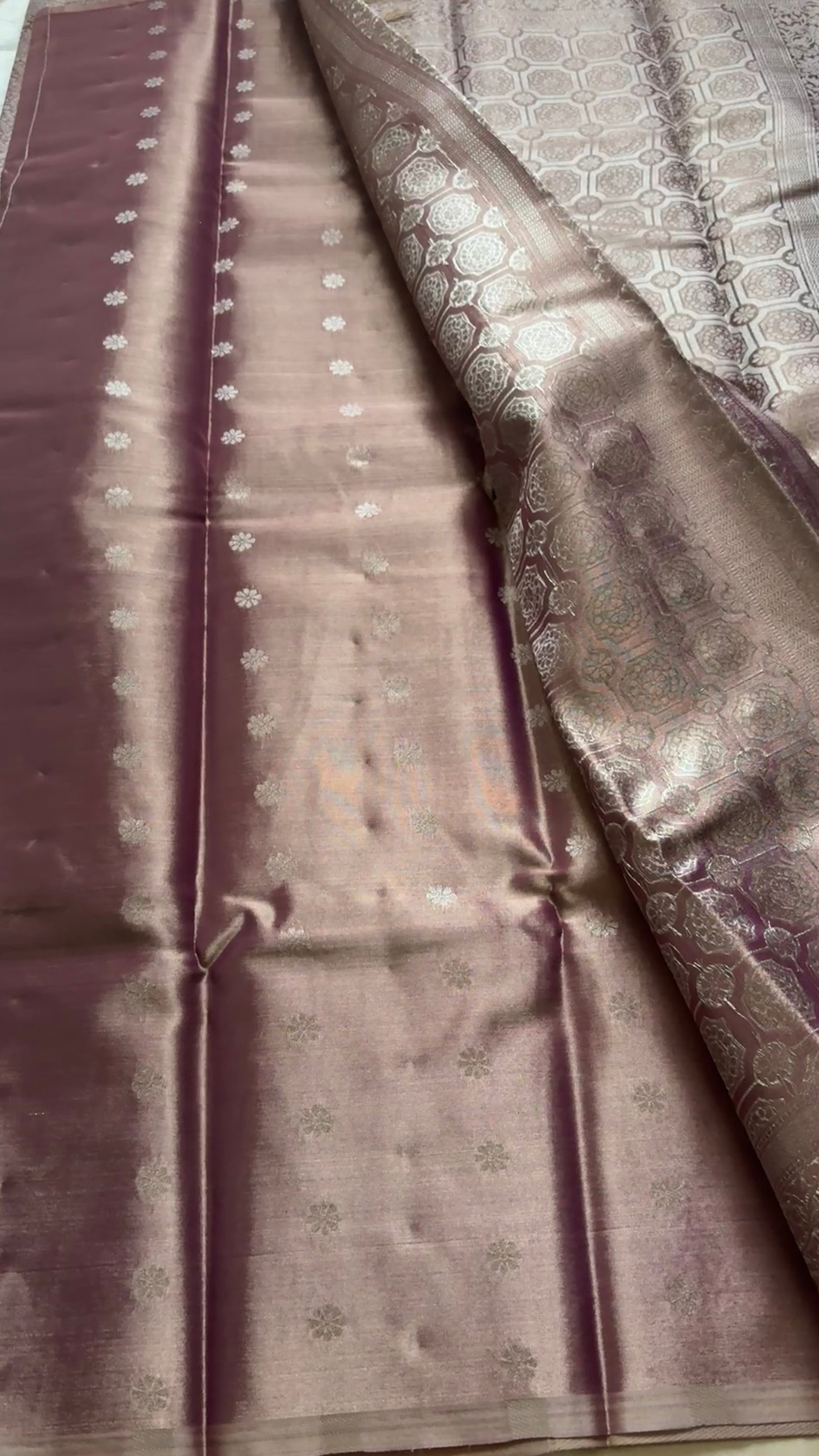 Tissue brocade silk kr146