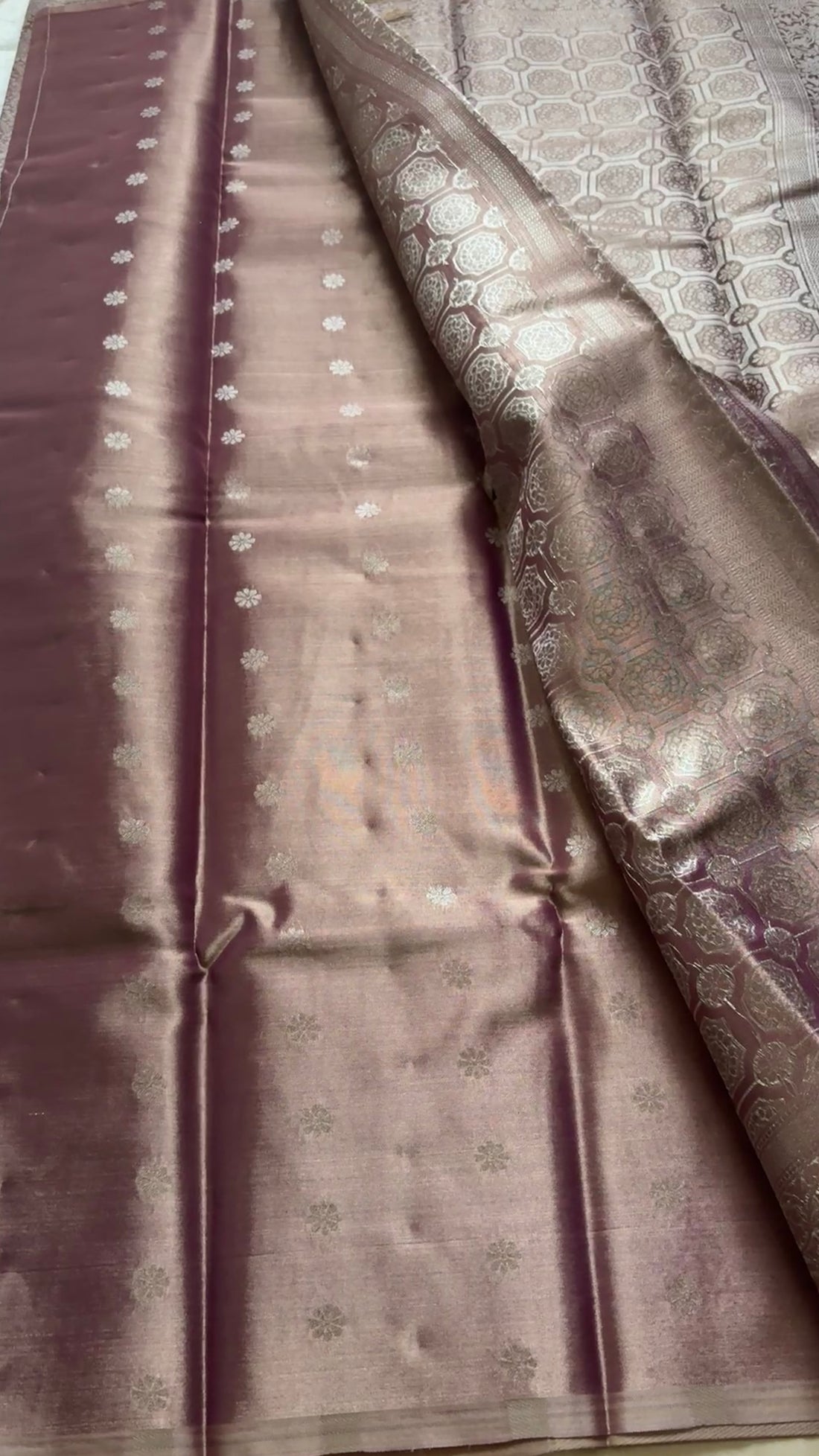 Tissue brocade silk kr146