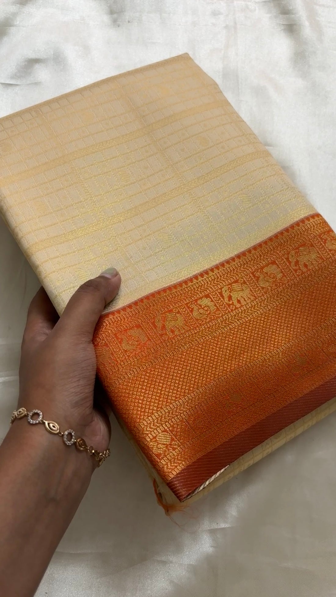 Kanchi semi soft silk kr18