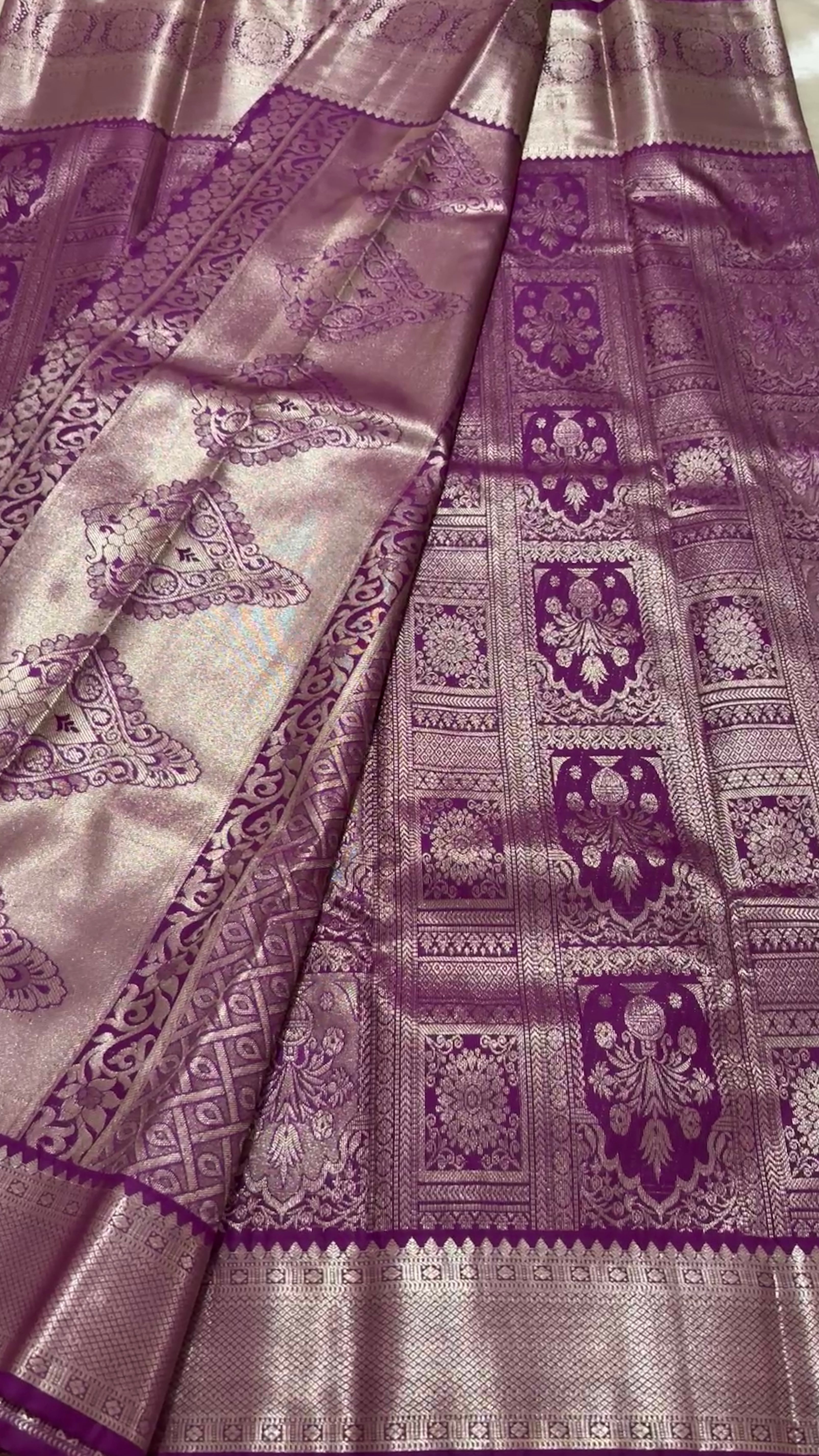 Semi tissue Kanchipuram saree