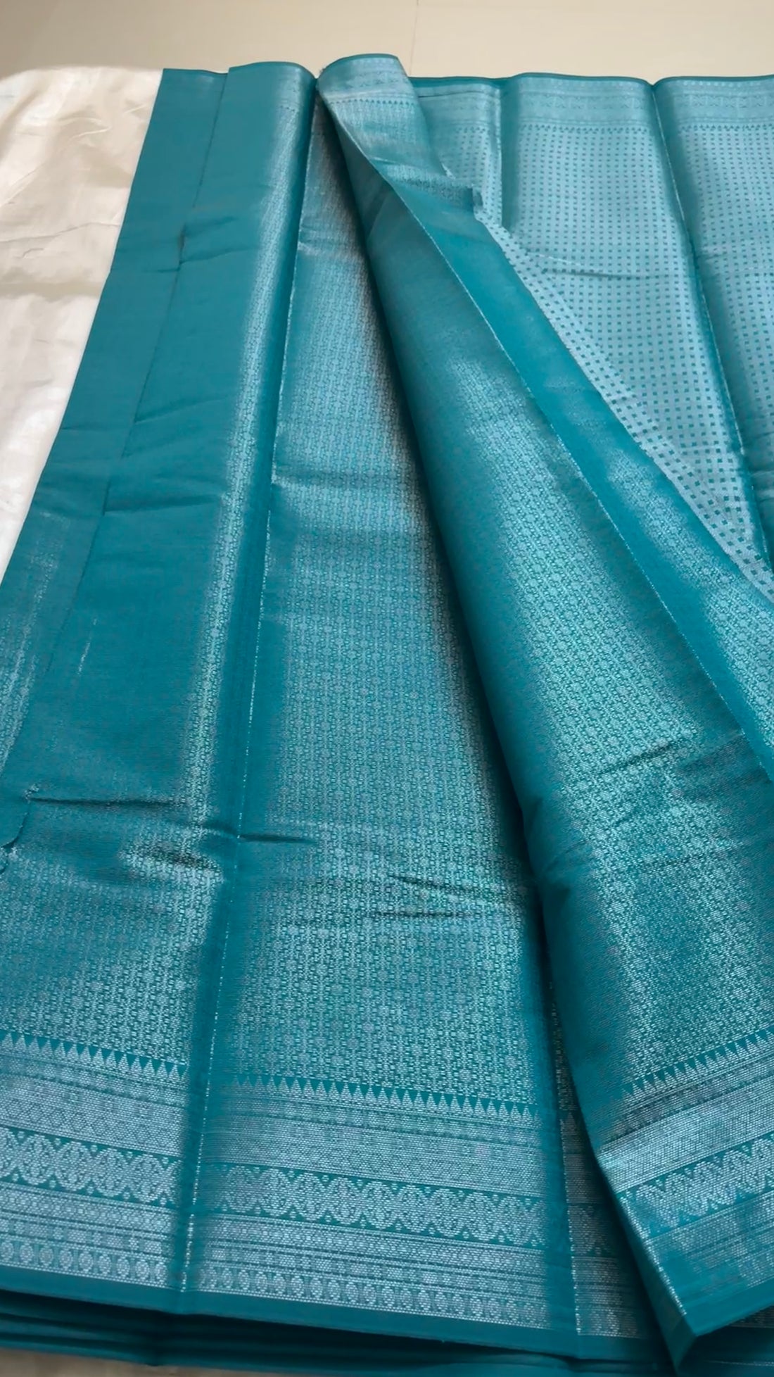 Brocade soft silk kr66