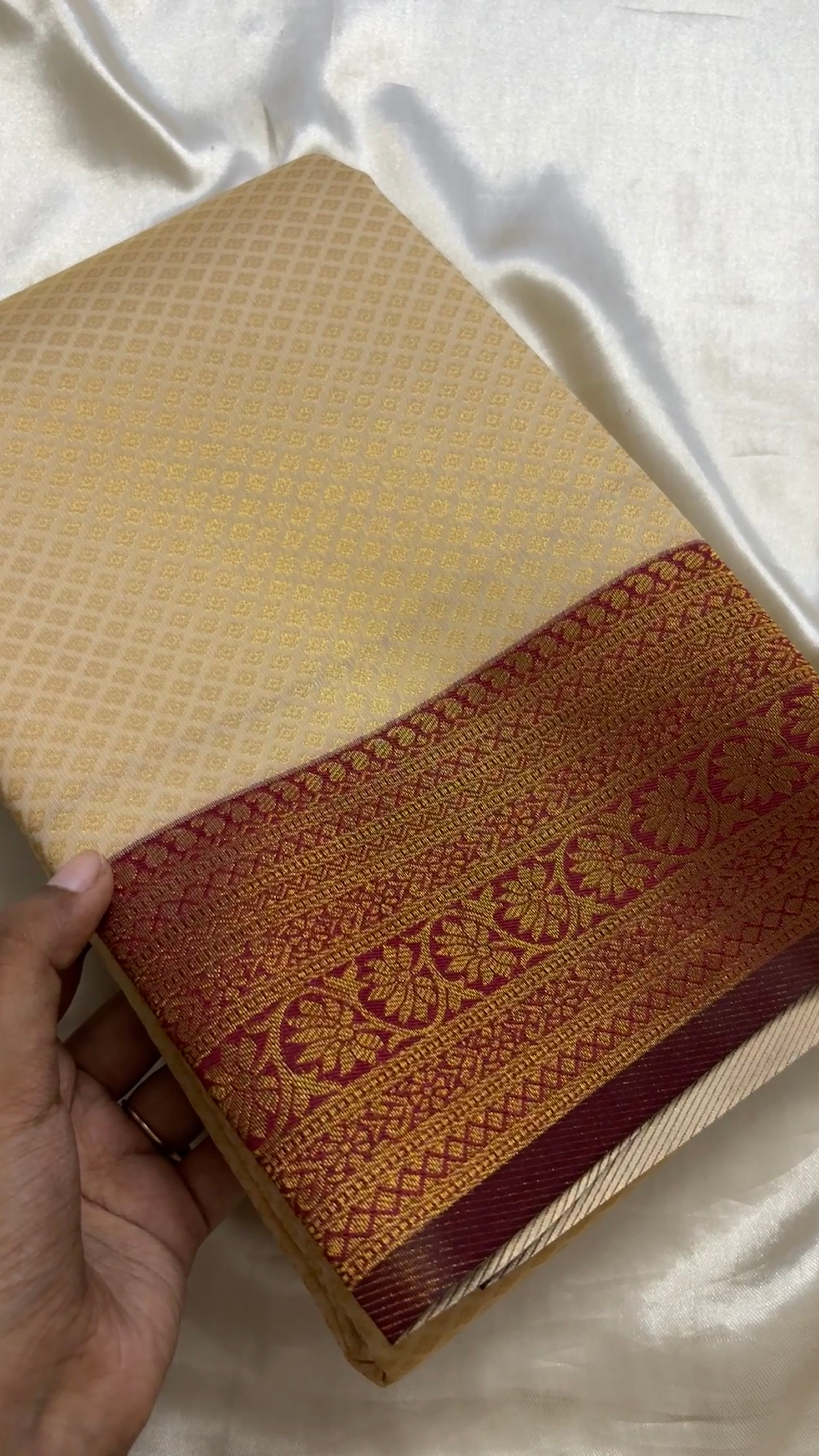 Kanchi semi soft silk kr48