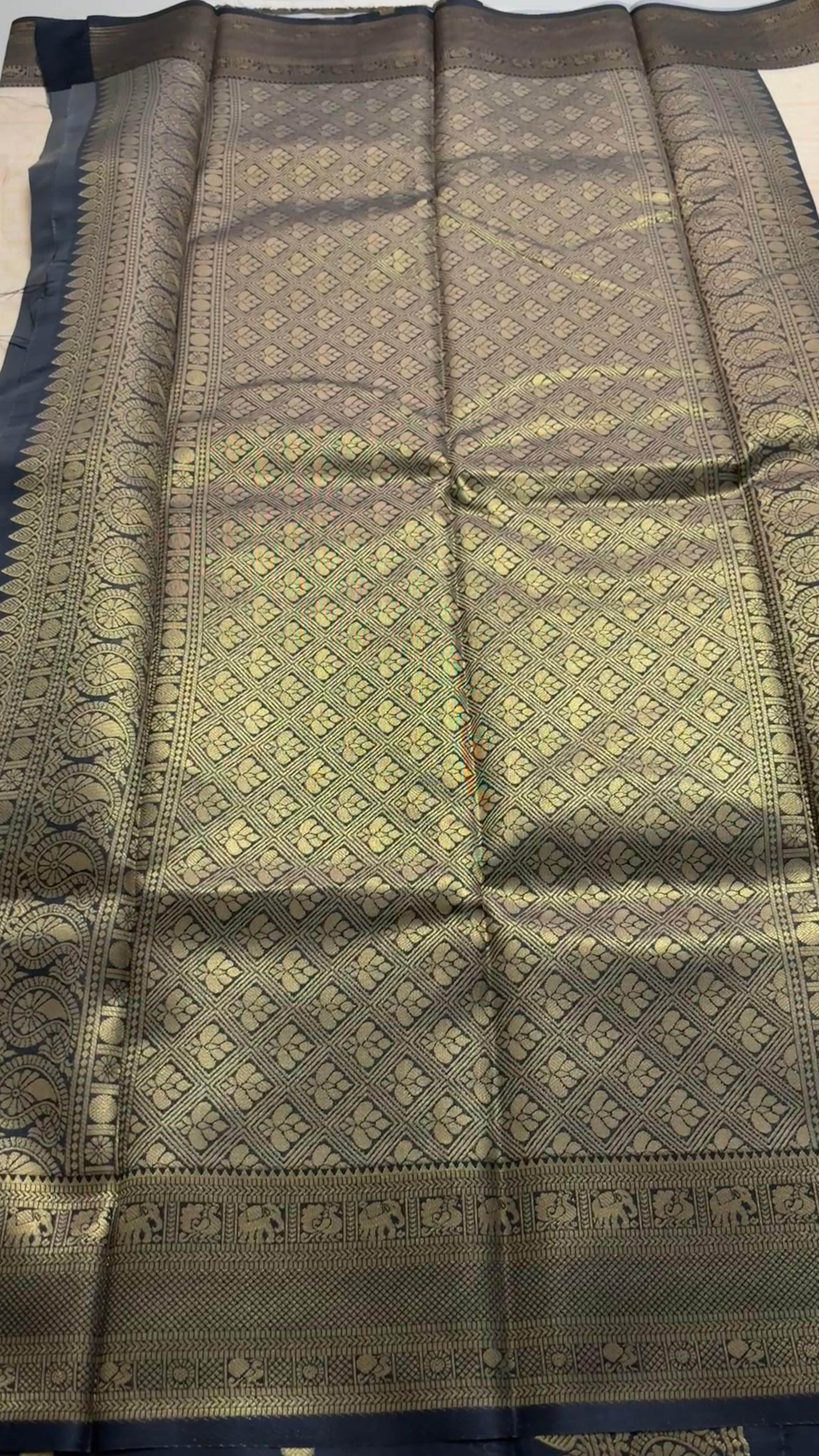 Kanchi semi soft silk kr20