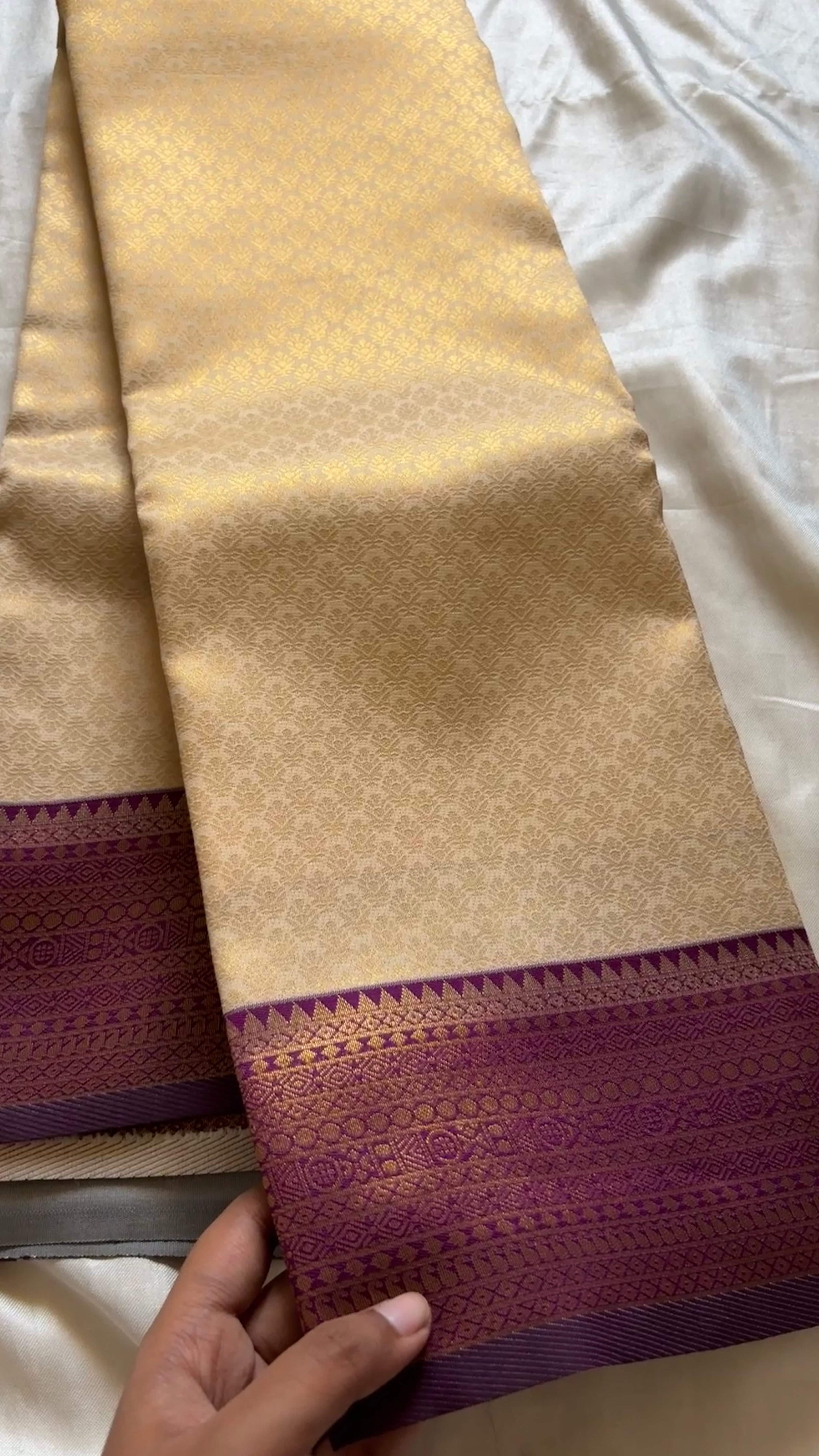 Kanchi semi soft silk kr 64