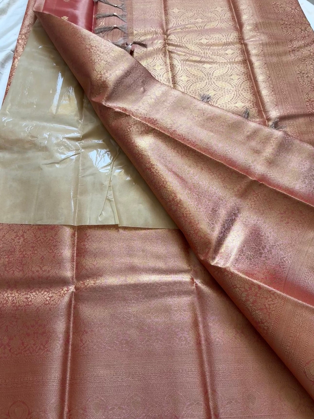 Tissue brocade silk KR83