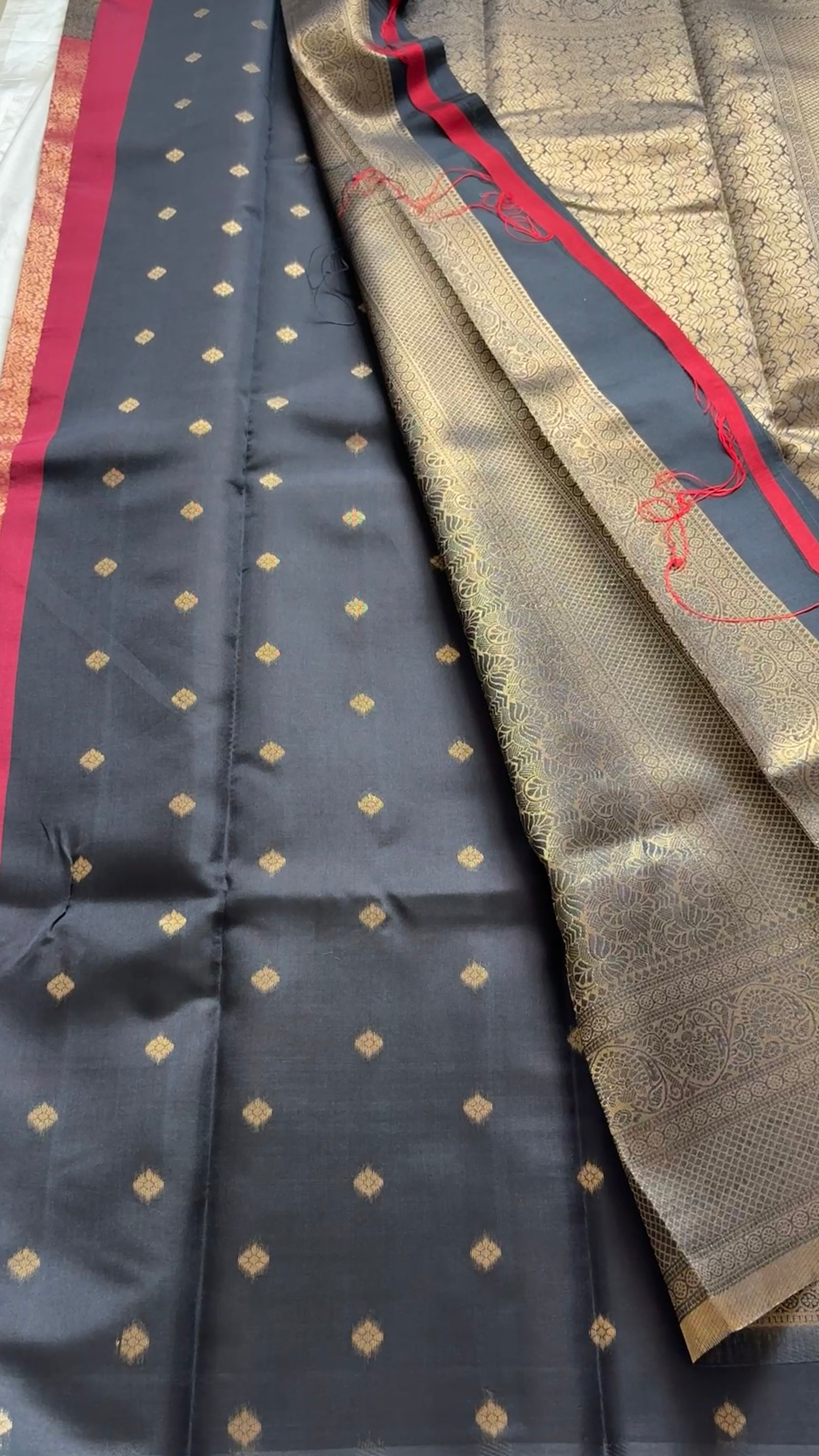 Kanchi semi soft silk KR 32