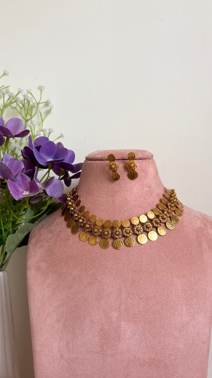 Coin necklace