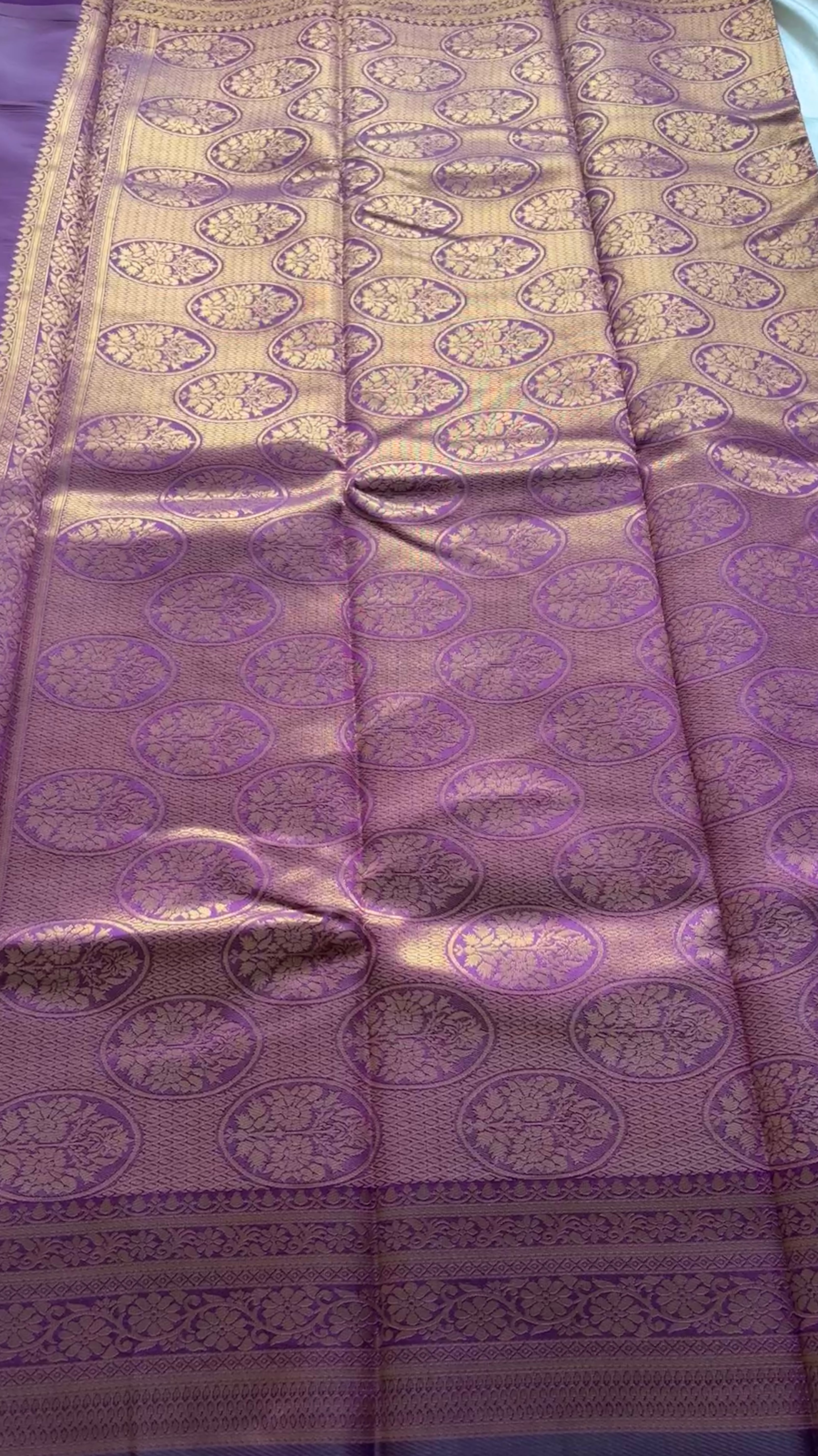 semi soft silk with Kanchi borders kr22
