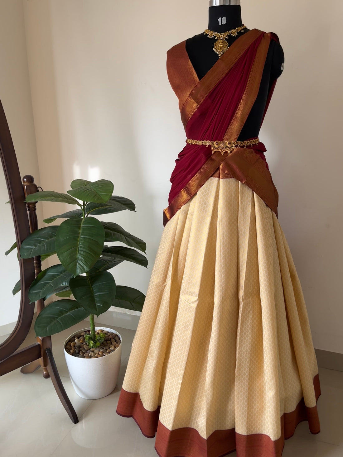 Unstitched premium half saree material( reddish maroon)