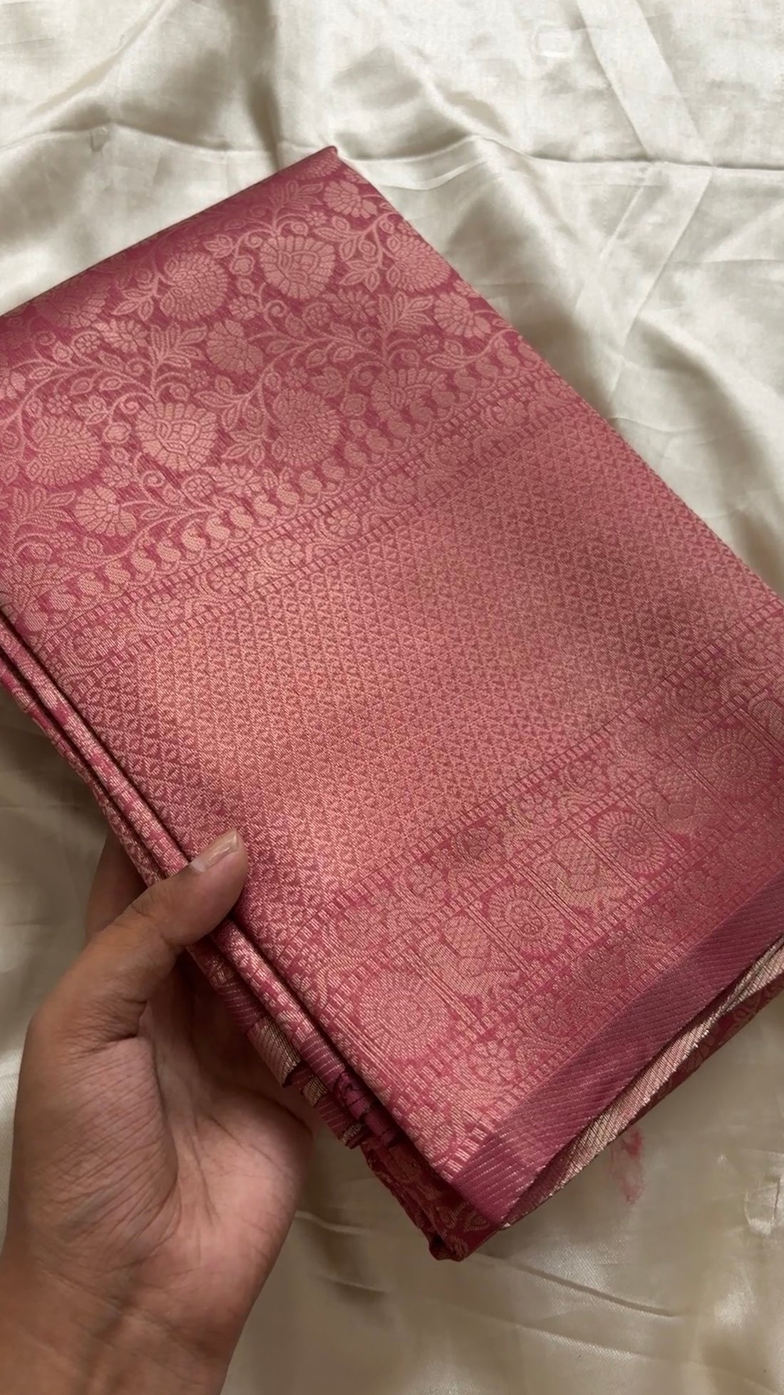 Semi brocade soft Silk kr38