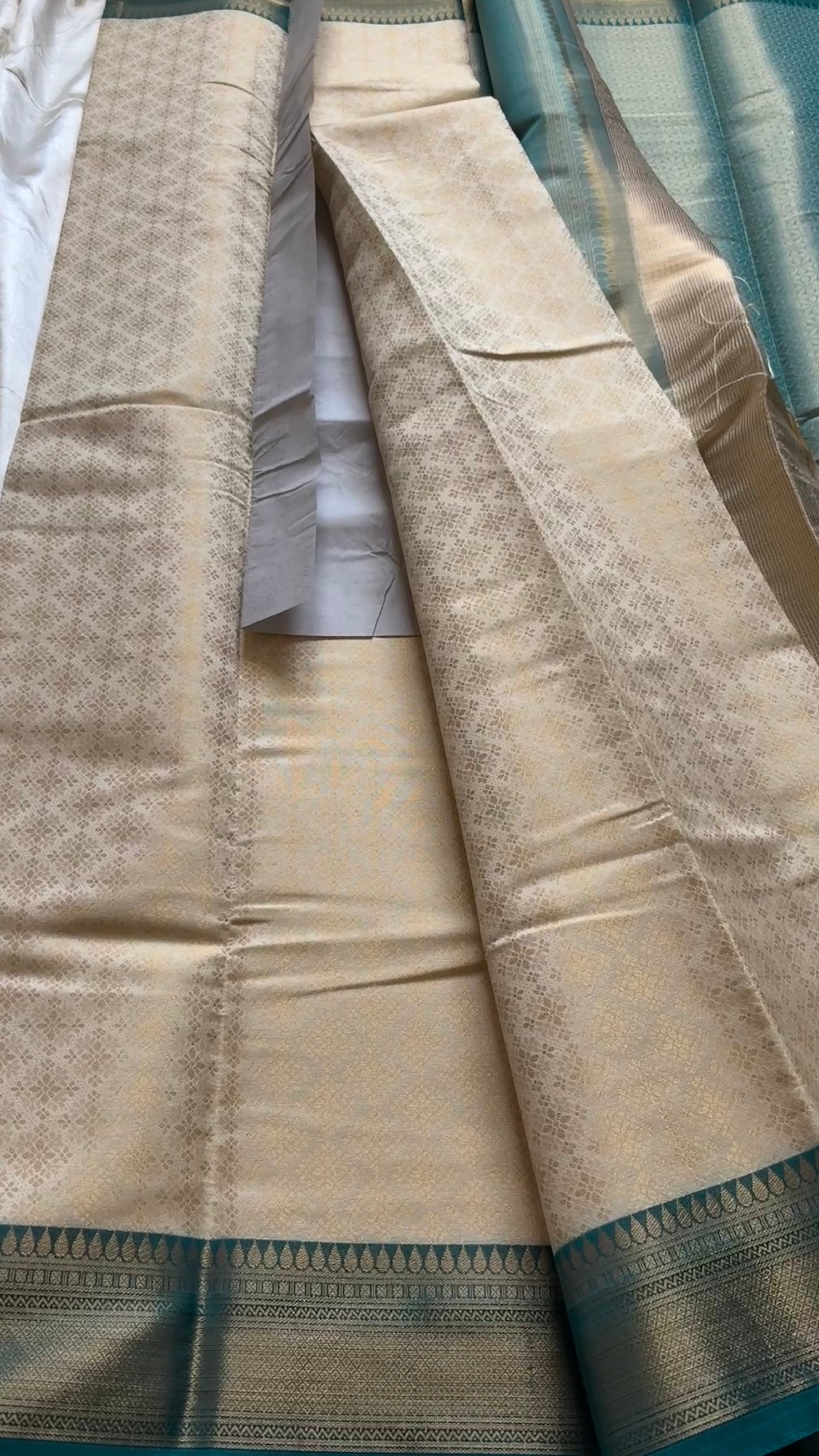Semi Soft silk