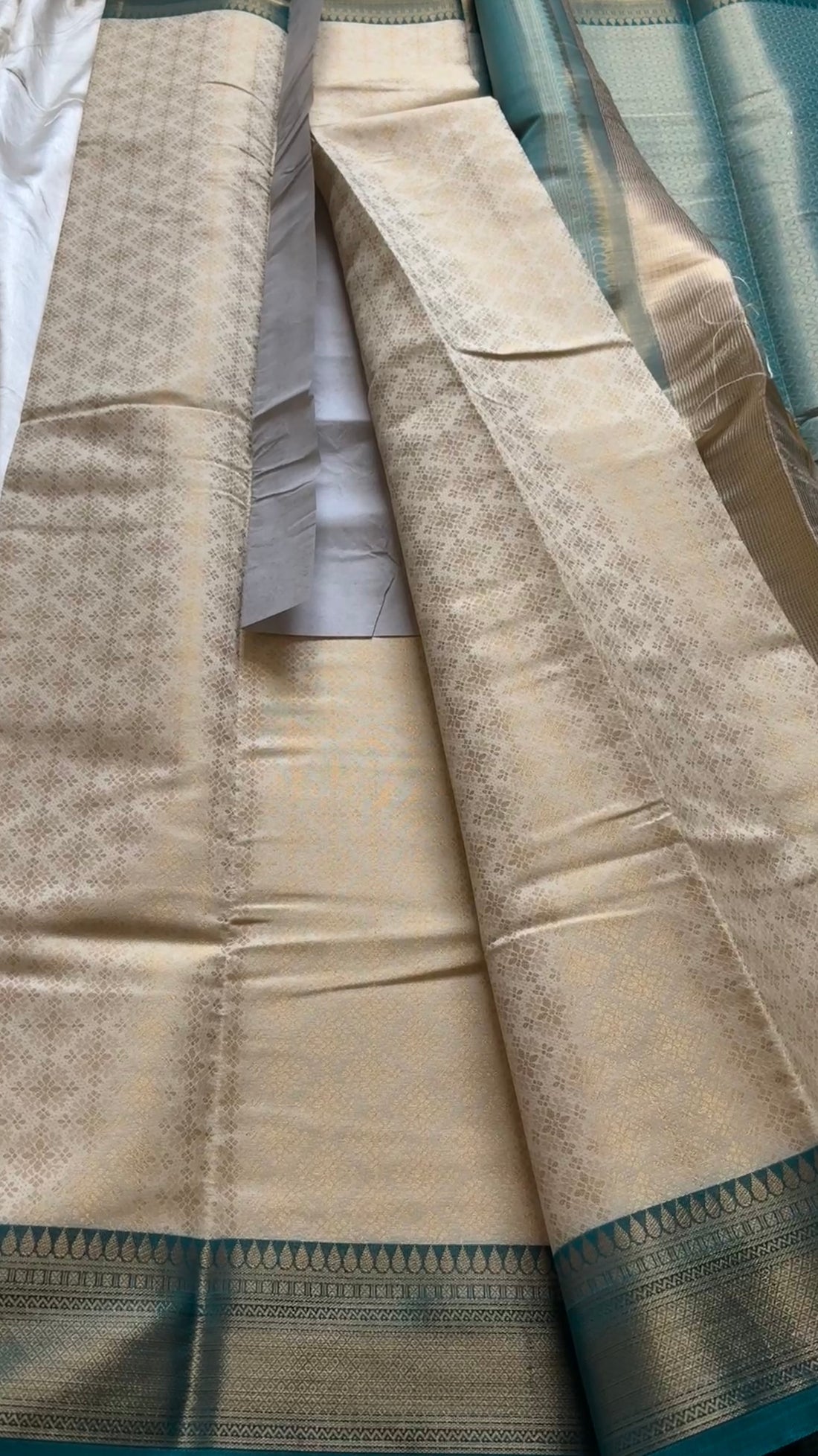 Semi Soft silk