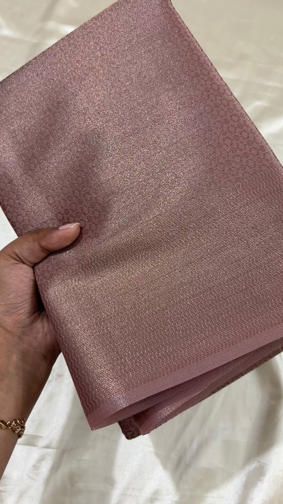 Tissue Brocade soft silk kr33