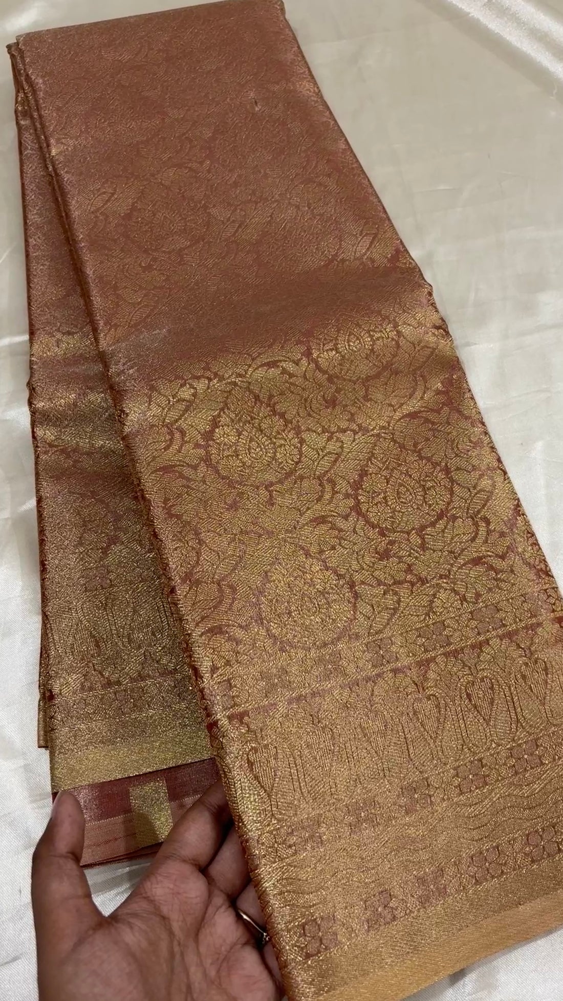 Tissue Brocade soft silk kr70