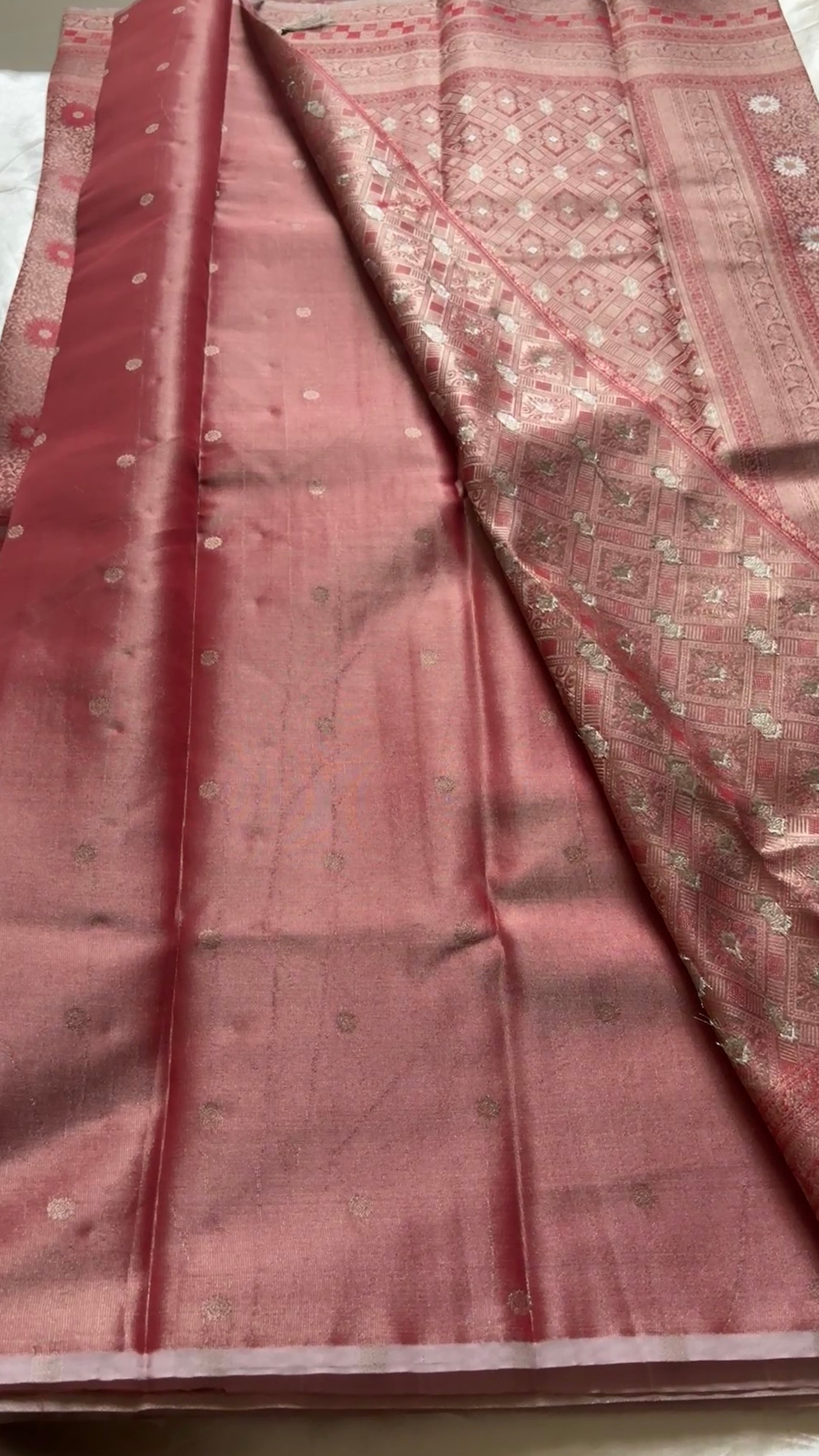 Tissue Brocade soft silk 47